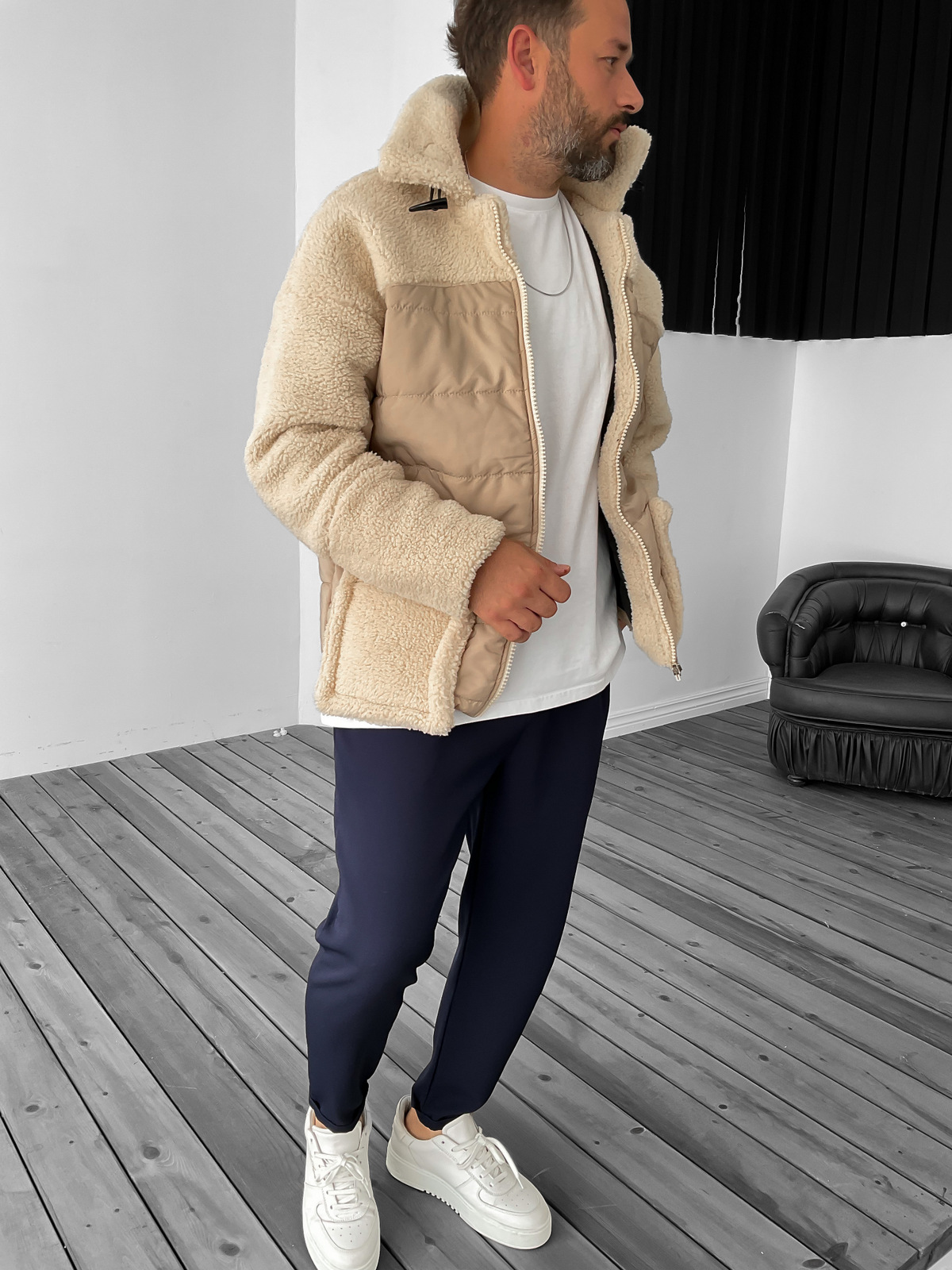 Bej Peluş Cepli Fermuarlı Ceket RC-2381
