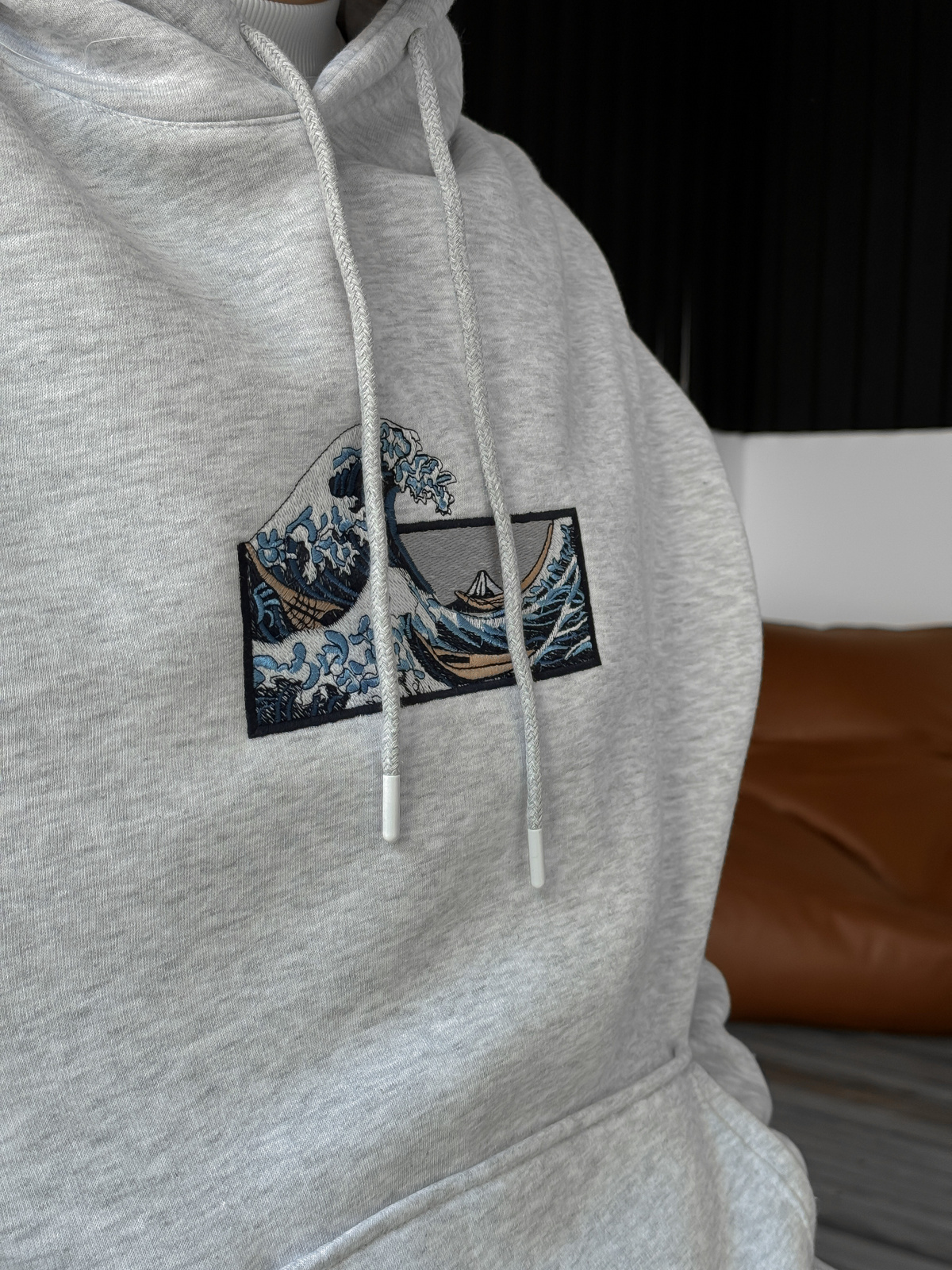 Gri Wave Nakışlı Kapüşonlu Sweat B-2238