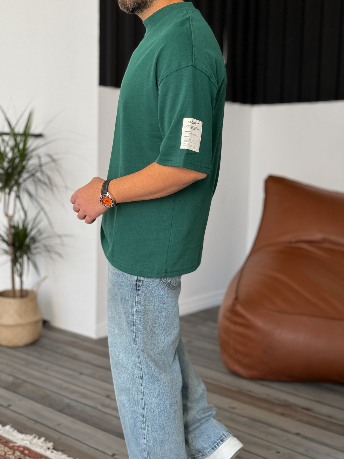 Koyu Yeşil Geniş Yaka Basic T-Shirt V-40-650