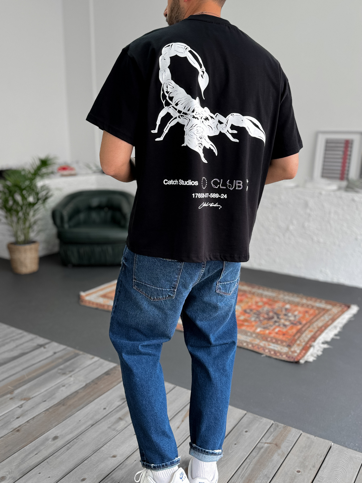 7677_t005.jpg