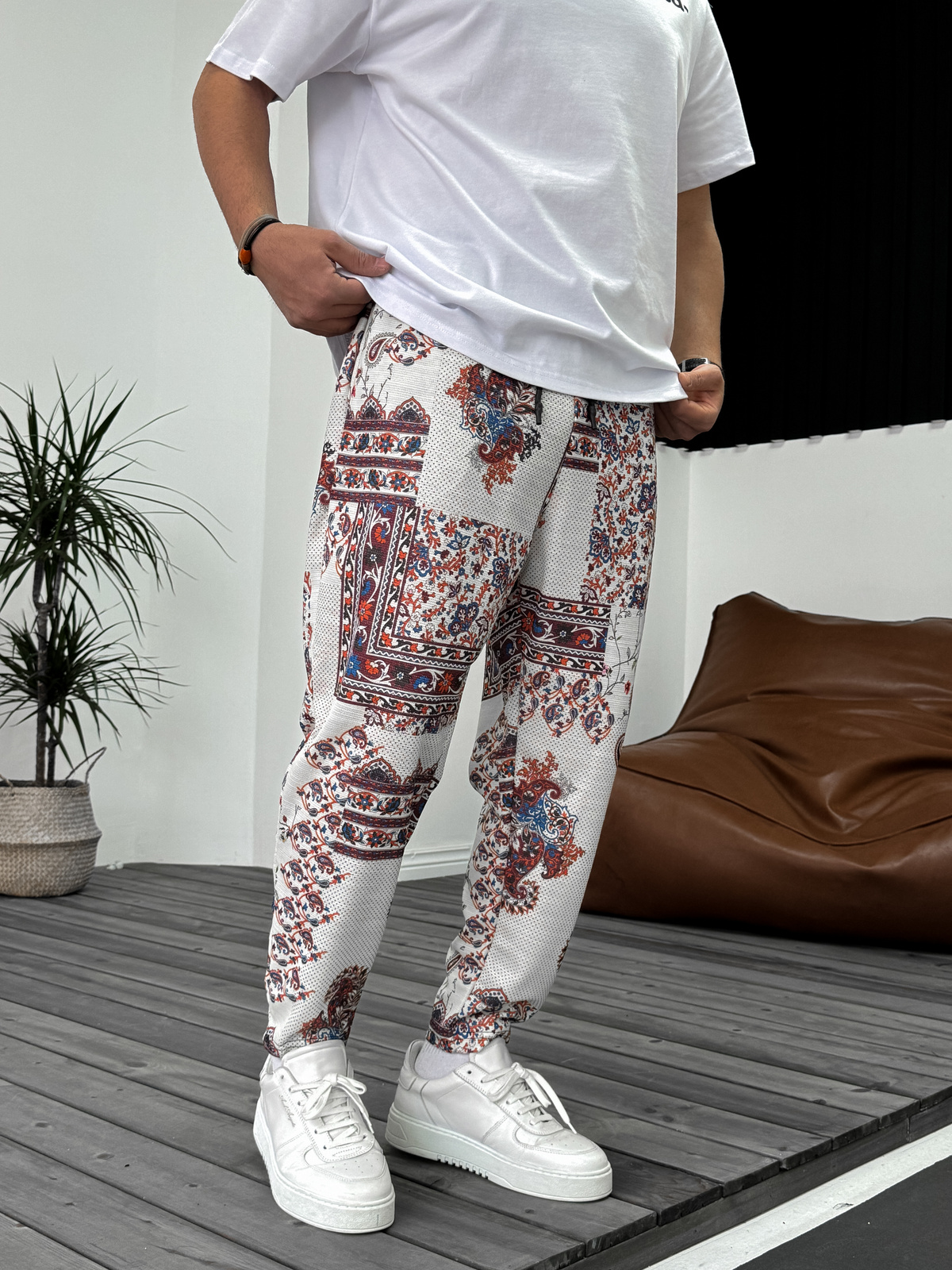 Ekru Çini Desenli Havuç Kesim Pantolon MX-8948