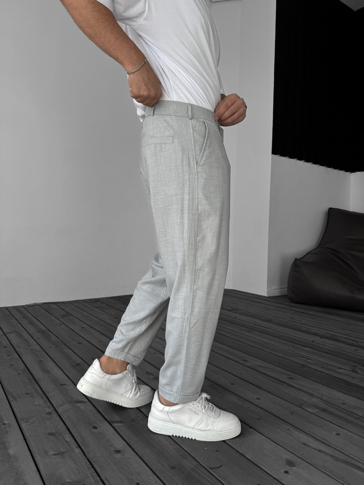 Gri Katlı Paça Kumaş Pantolon B-3011