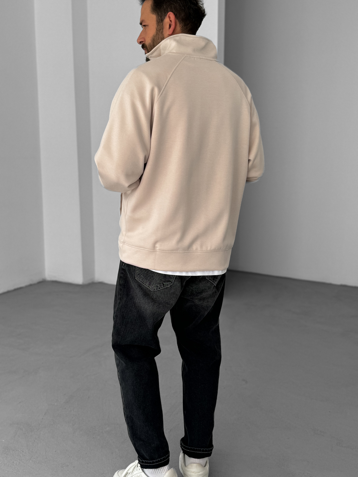 Bej Yarım Fermuarlı Cepli Sweatshirt YP-4108