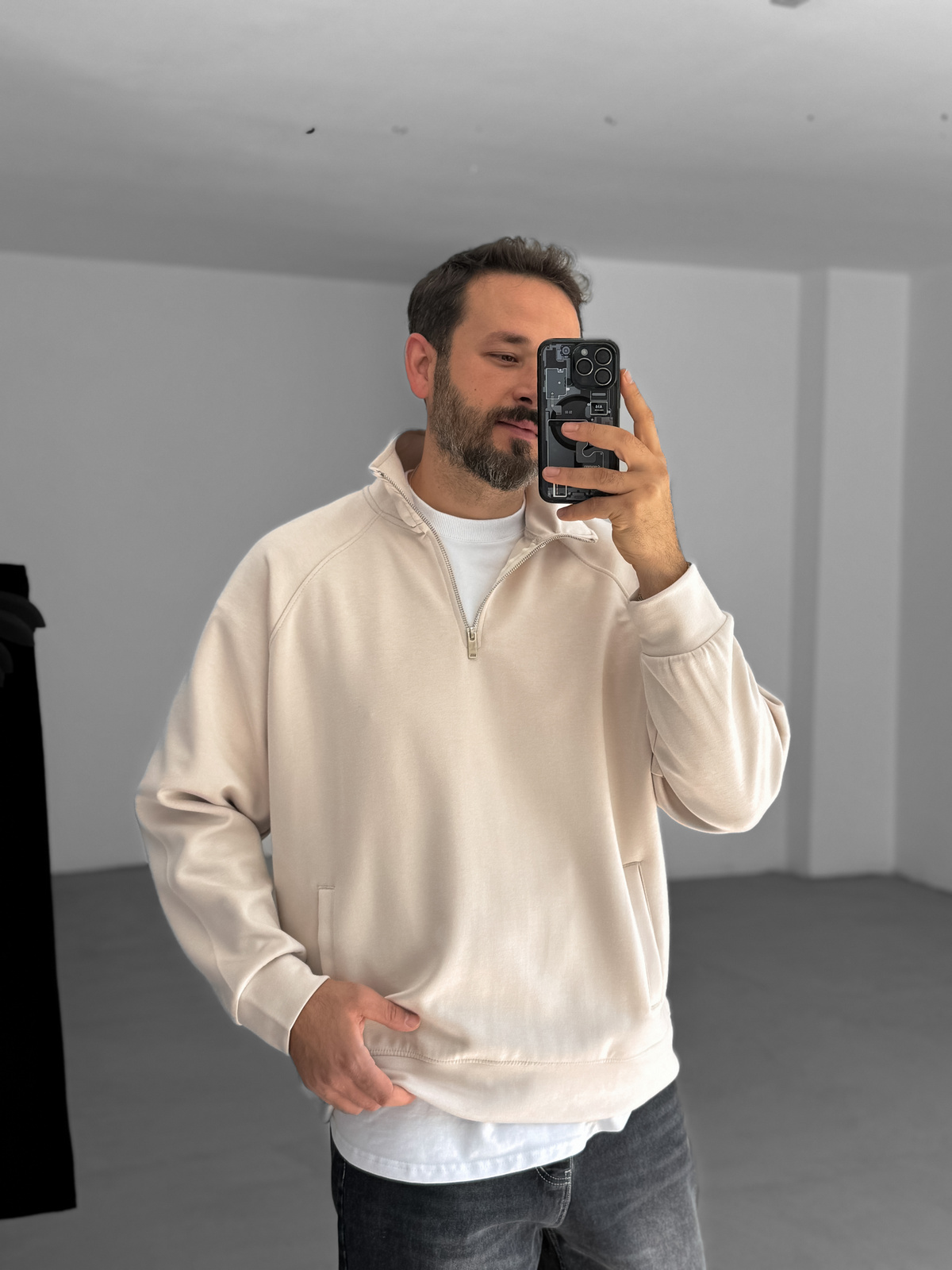 Bej Yarım Fermuarlı Cepli Sweatshirt YP-4108