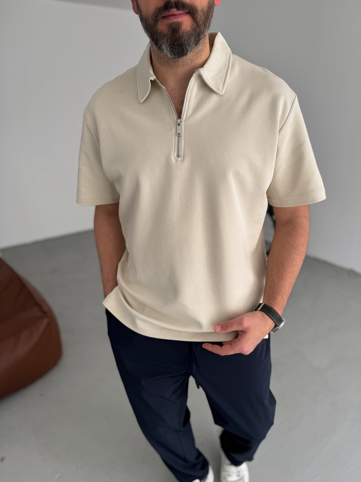 Bej Yakalı Fermuarlı Oversize T-Shirt KE-7010