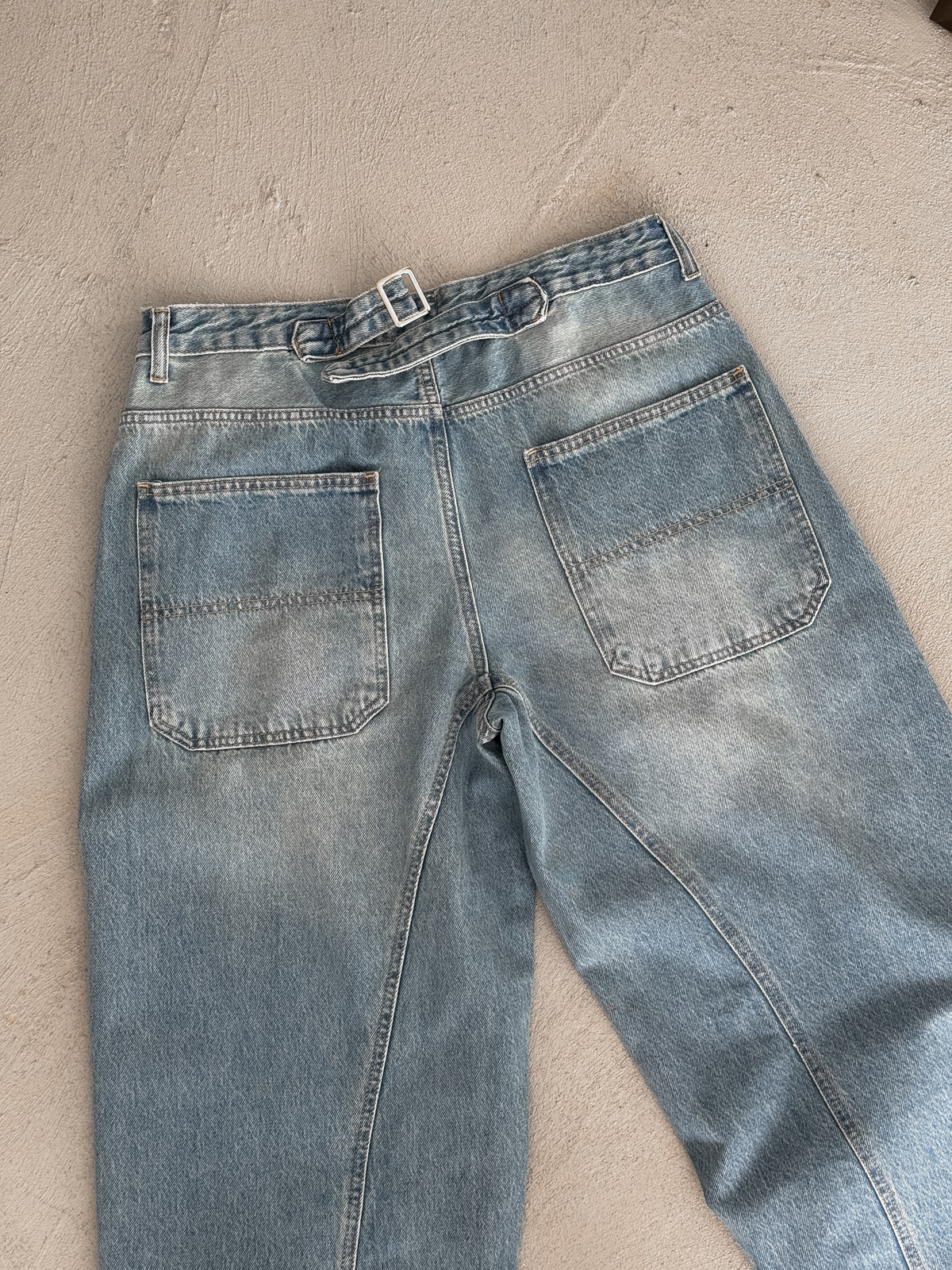 Açık Mavi Balon Fit Yıkamalı Kemer Detaylı Jean GJ-16647