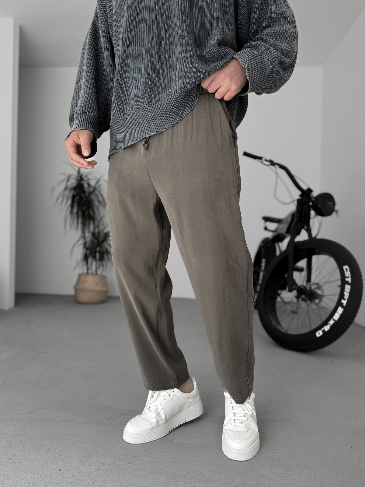 8816_t003.jpg
