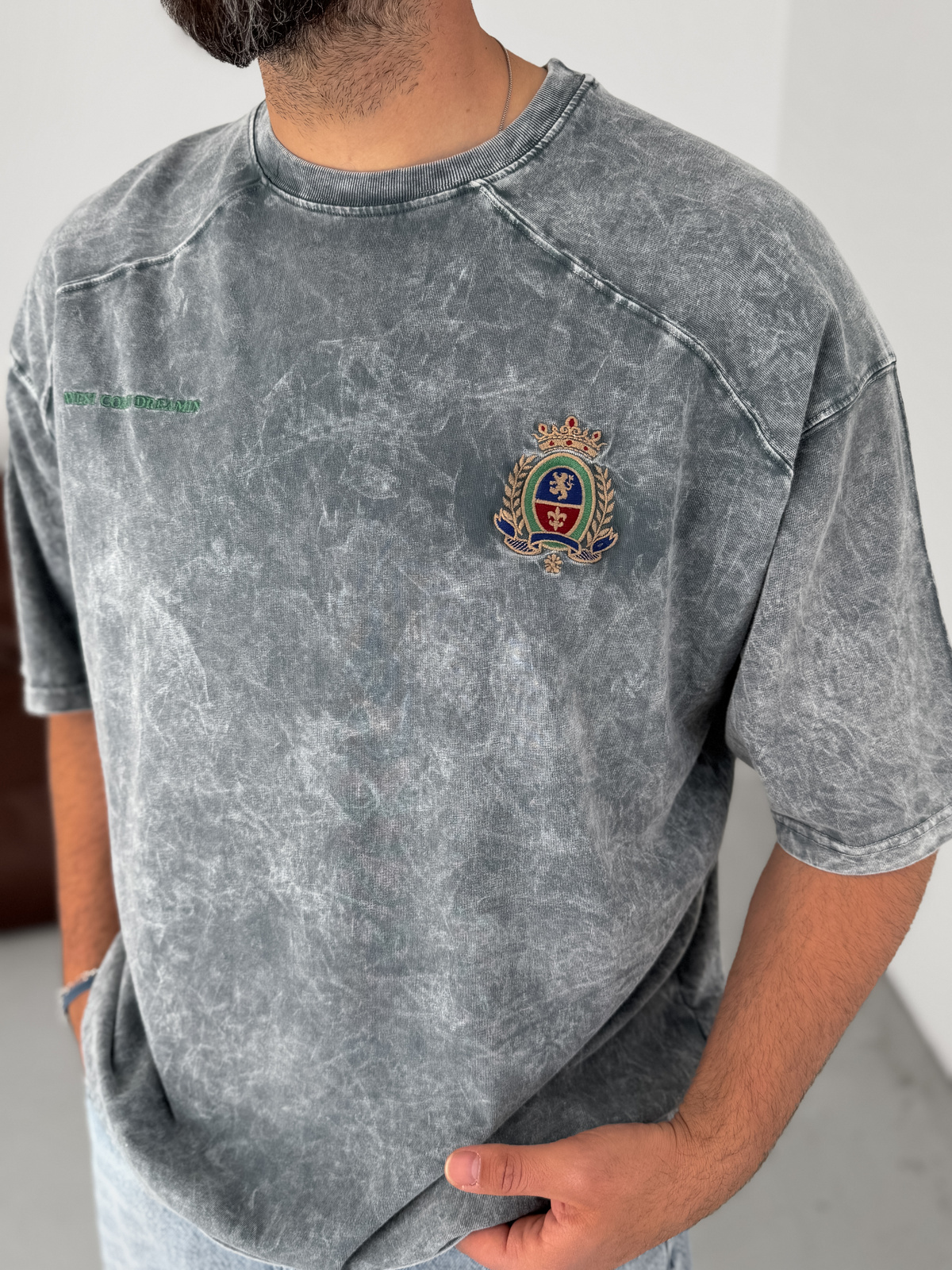 Gri Arma Nakışlı Yıkamalı Oversize T-Shirt JJ-307