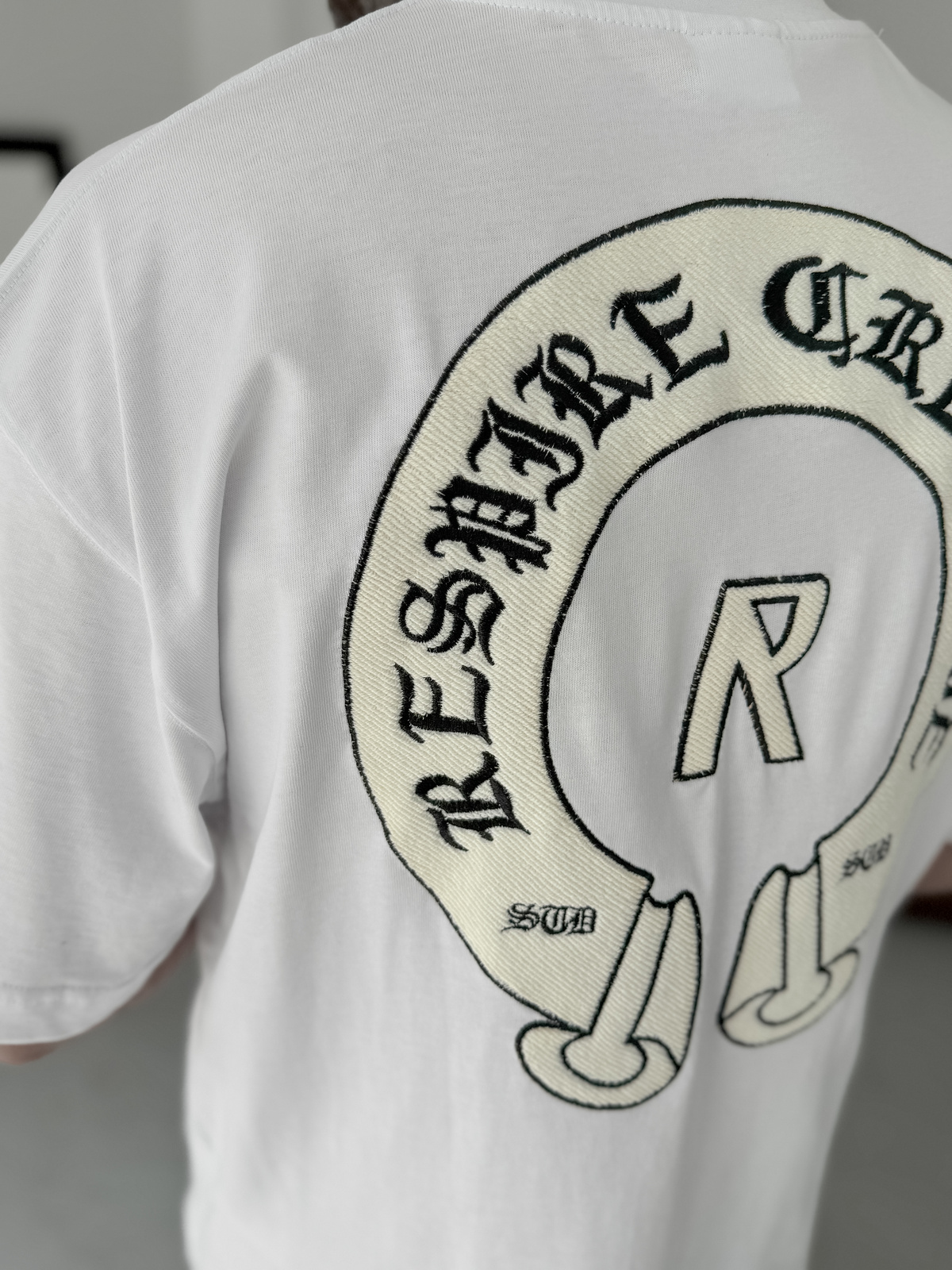 Beyaz Creative Nakışlı Oversize T-Shirt RES-5245