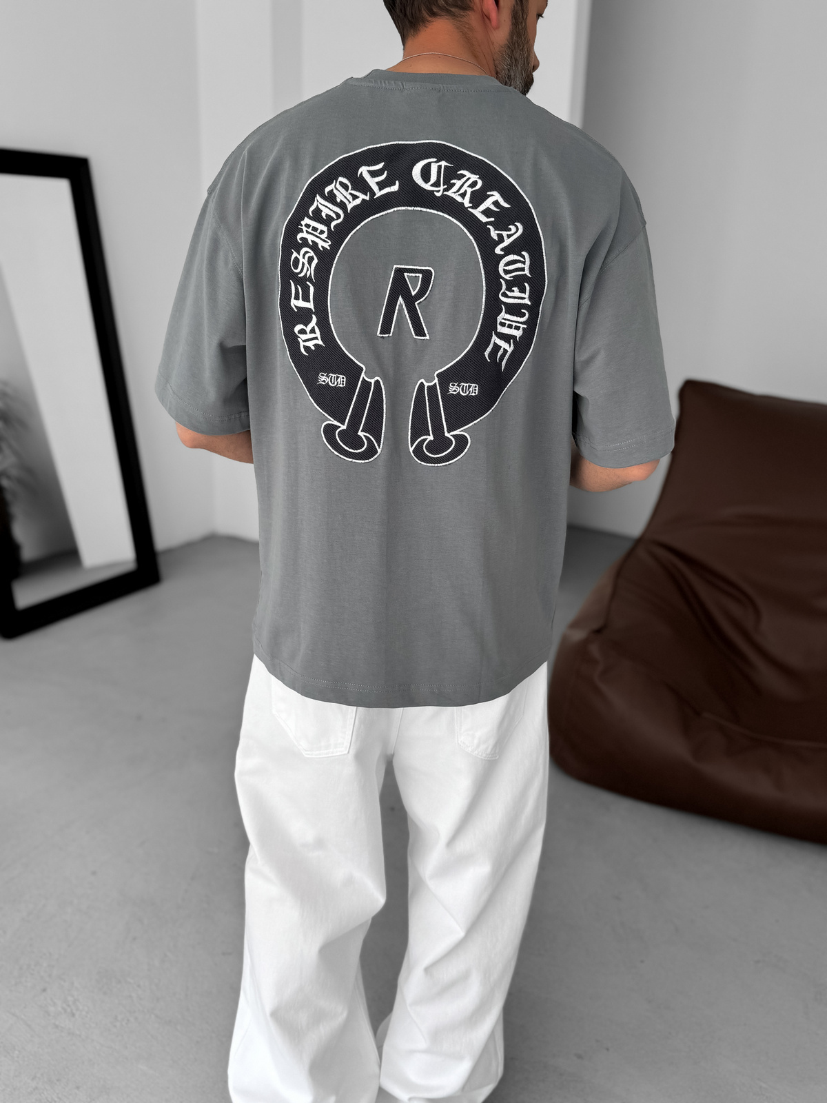 Füme Creative Nakışlı Oversize T-Shirt RES-5245
