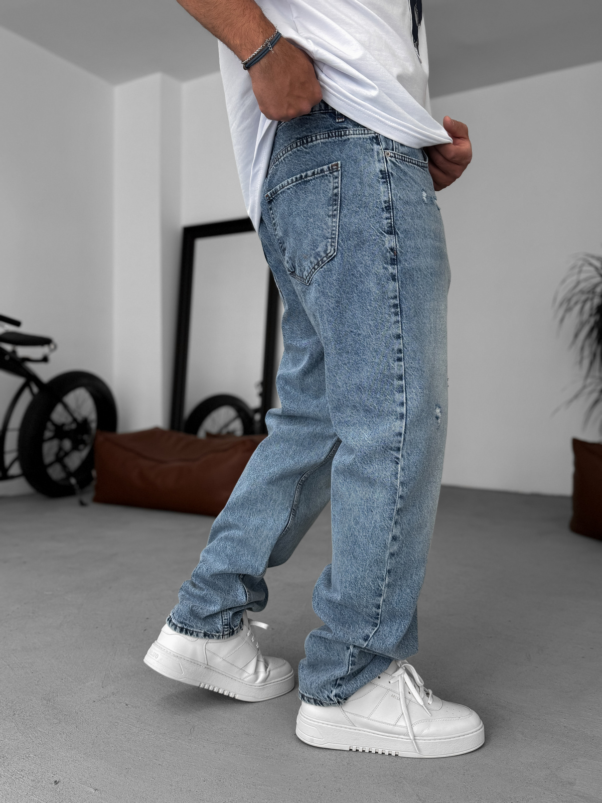Açık Mavi Çizik Yırtıklı Baggy Jean KE-275