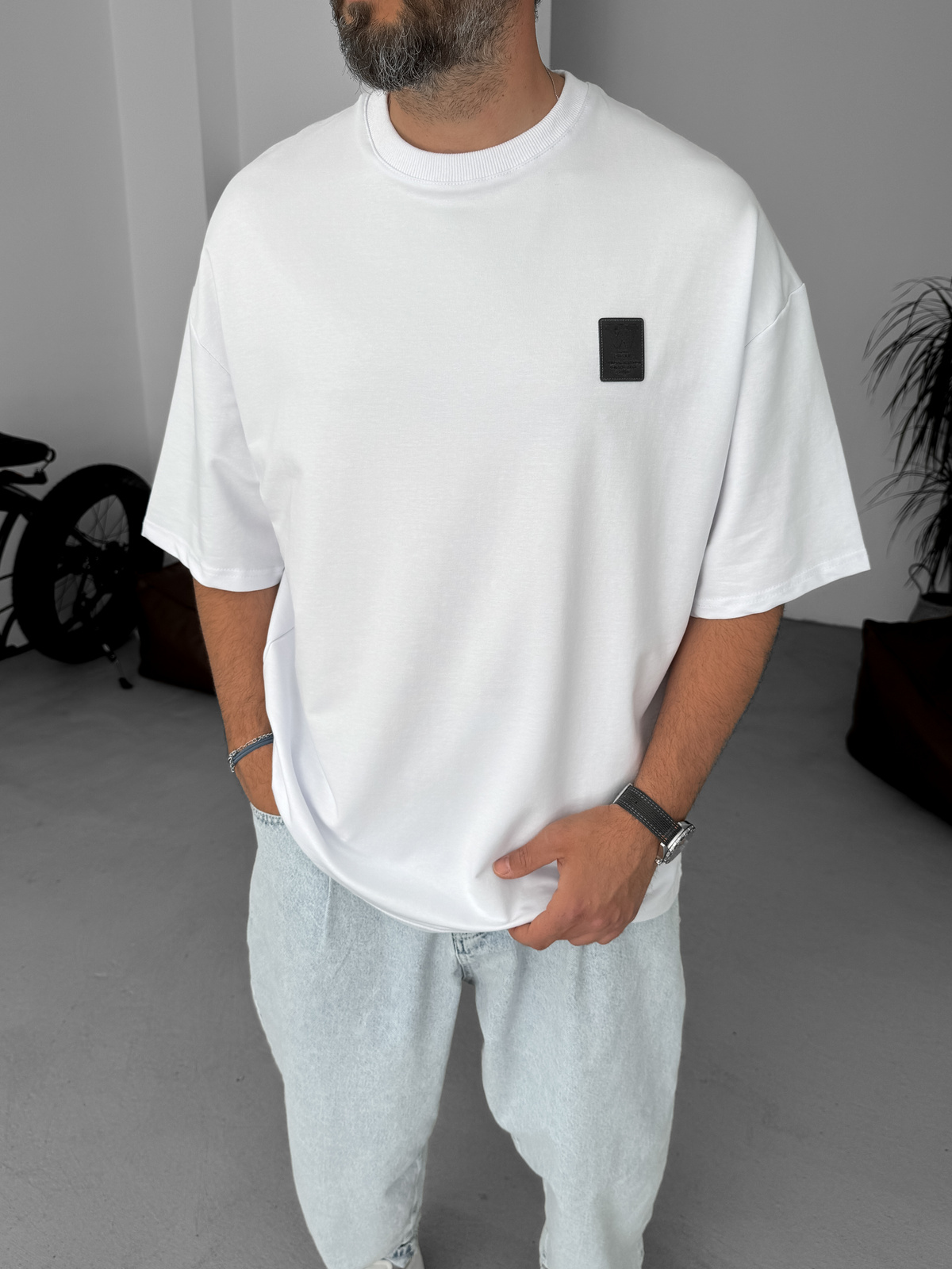 Beyaz W Detaylı Oversize T-Shirt BY-069