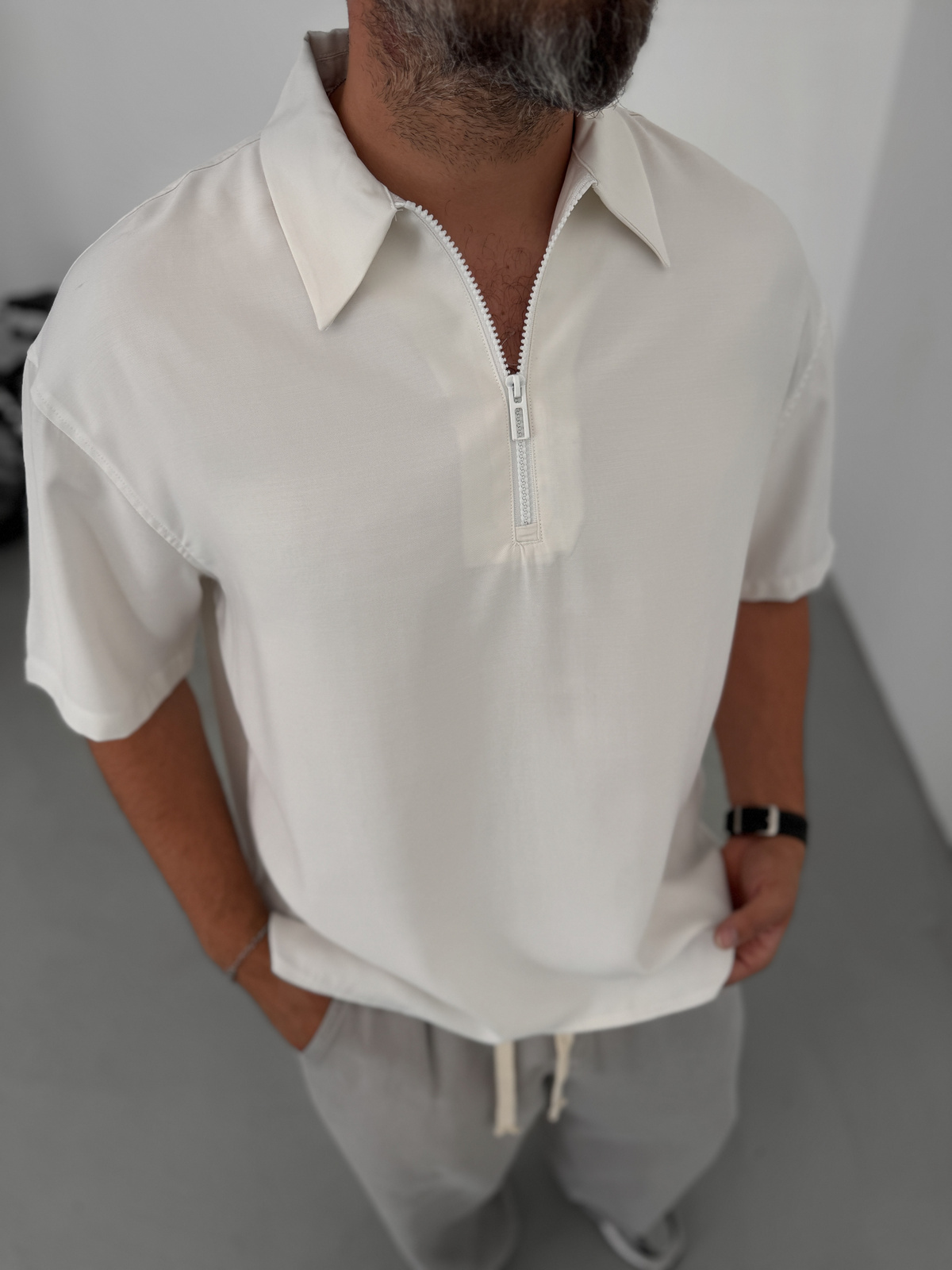 Beyaz Basic Yarım Fermuarlı T-Shirt YP-5012