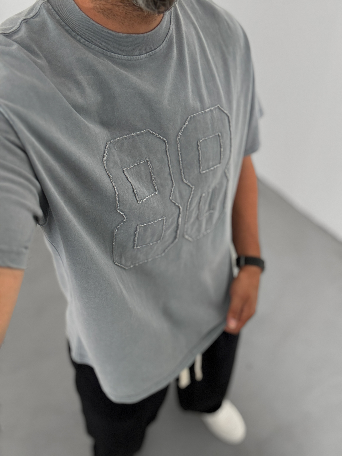 Gri 88 Patchli Yıkamalı T-Shirt C-1771