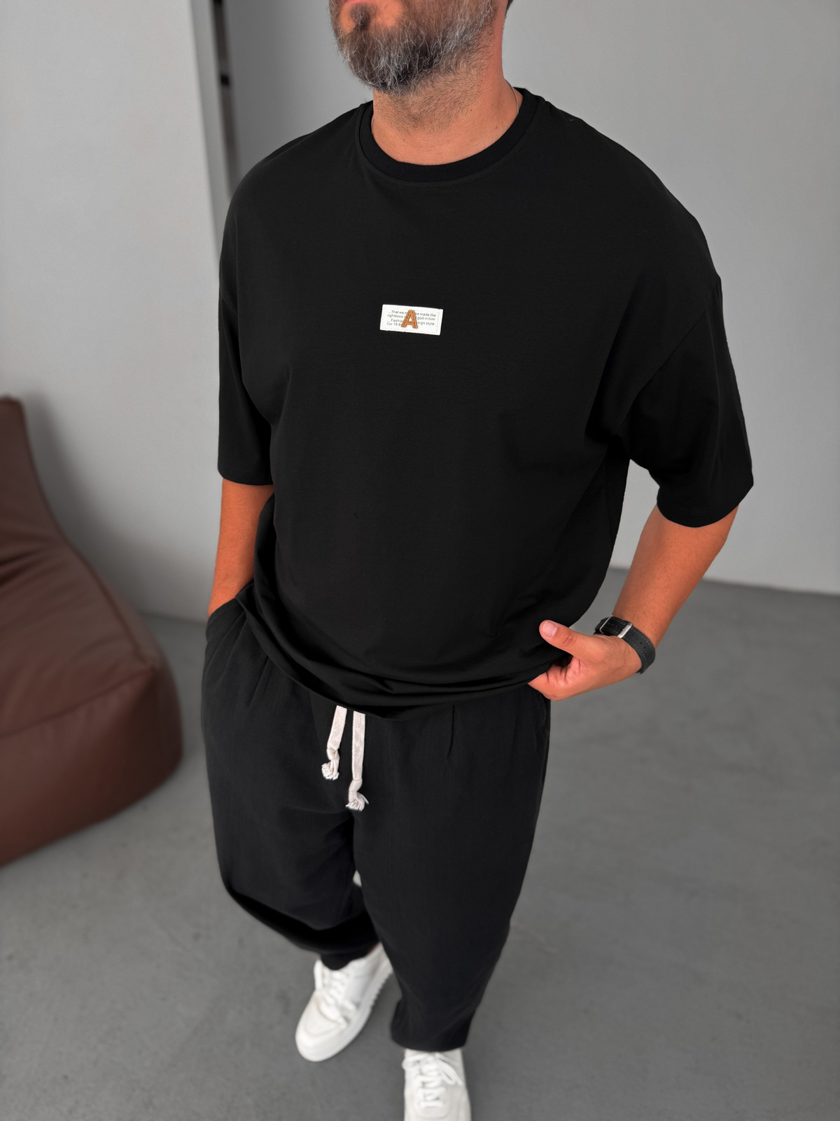 Siyah A Yazı Patchli Oversize T-Shirt BY-079
