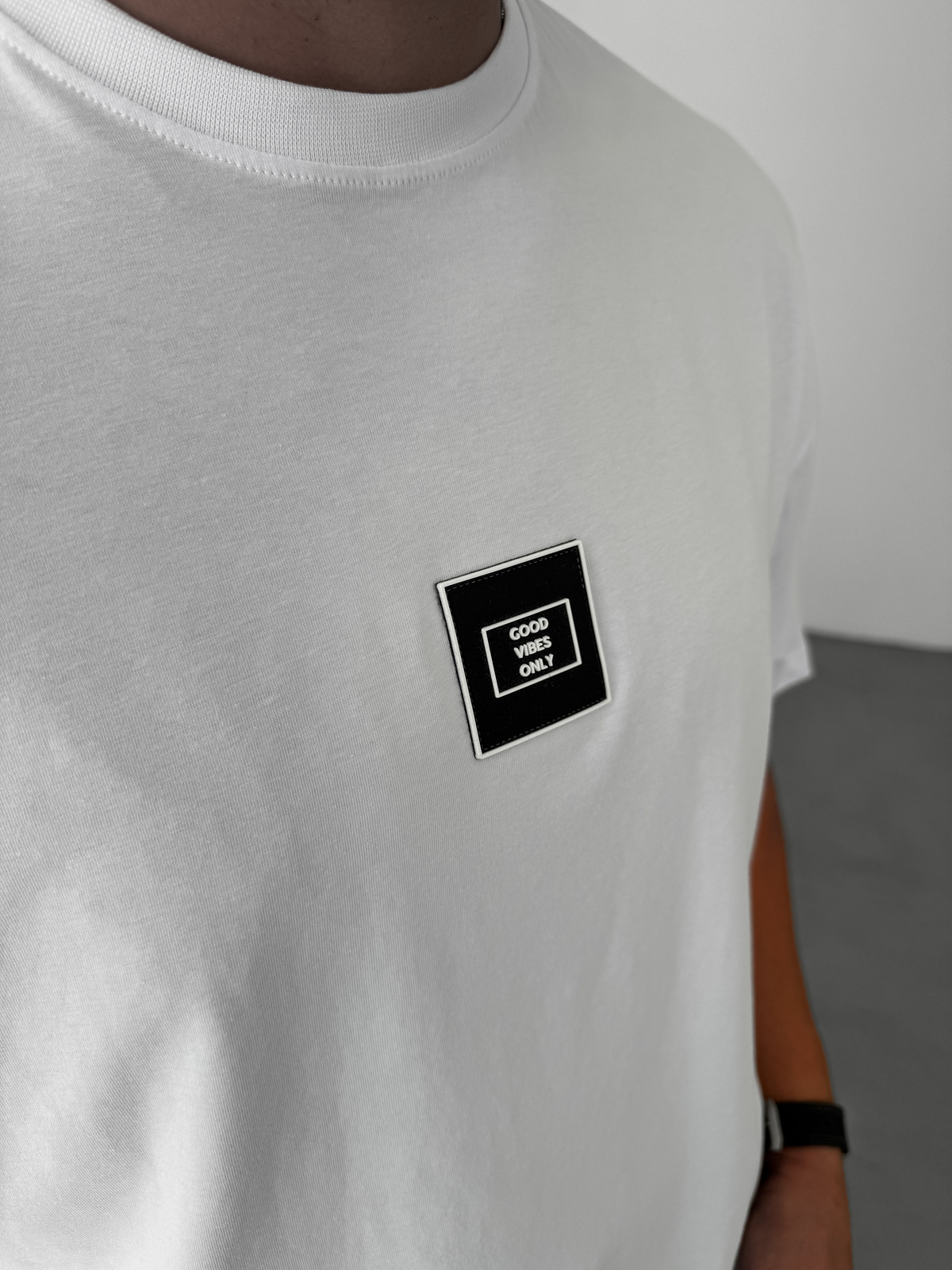Beyaz Good Vibes Patchli Oversize T-Shirt BY-085