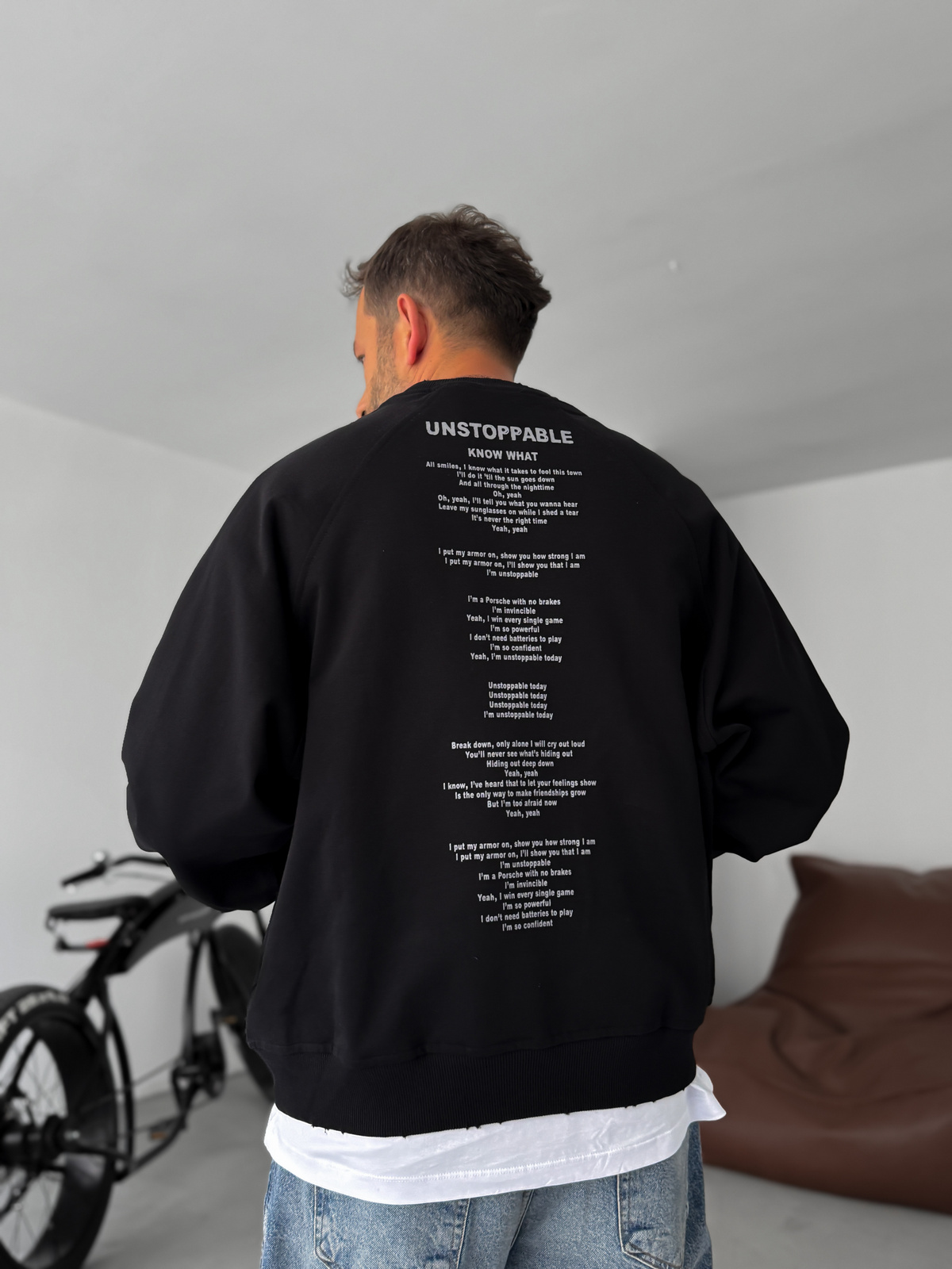 Siyah Unstoppable Baskılı Sweatshirt JJ-241