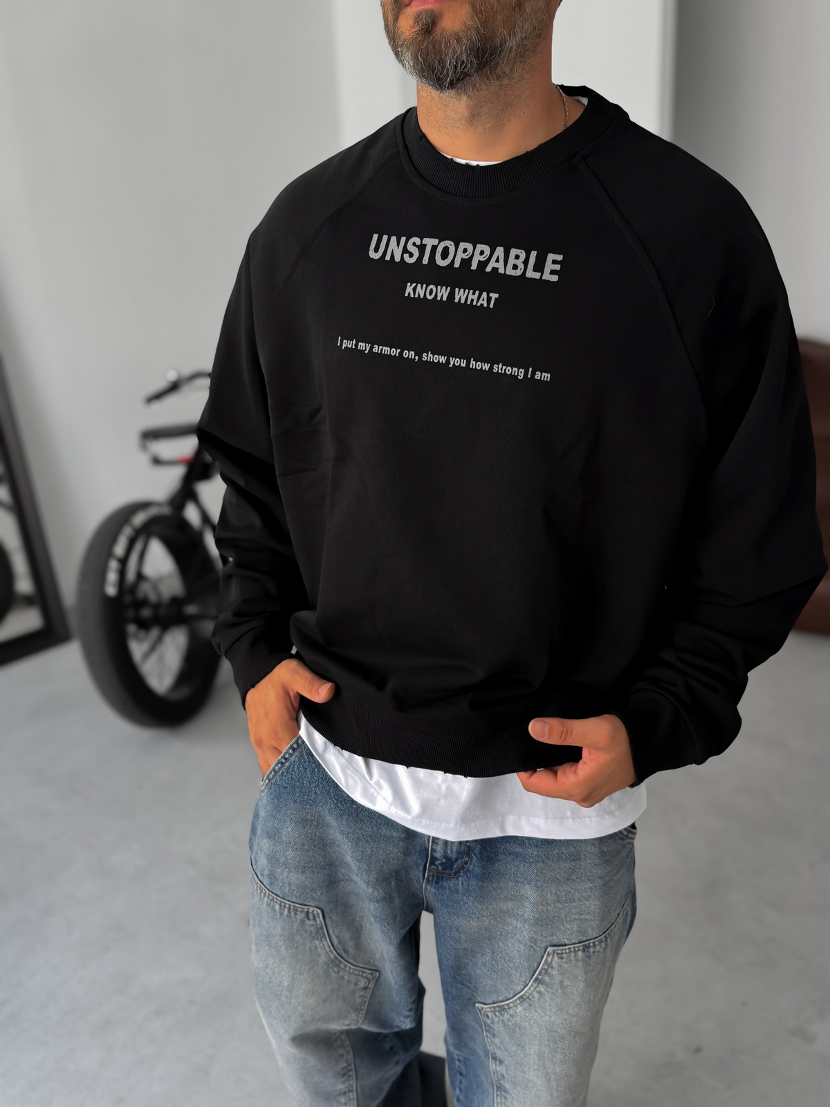 Siyah Unstoppable Baskılı Sweatshirt JJ-241