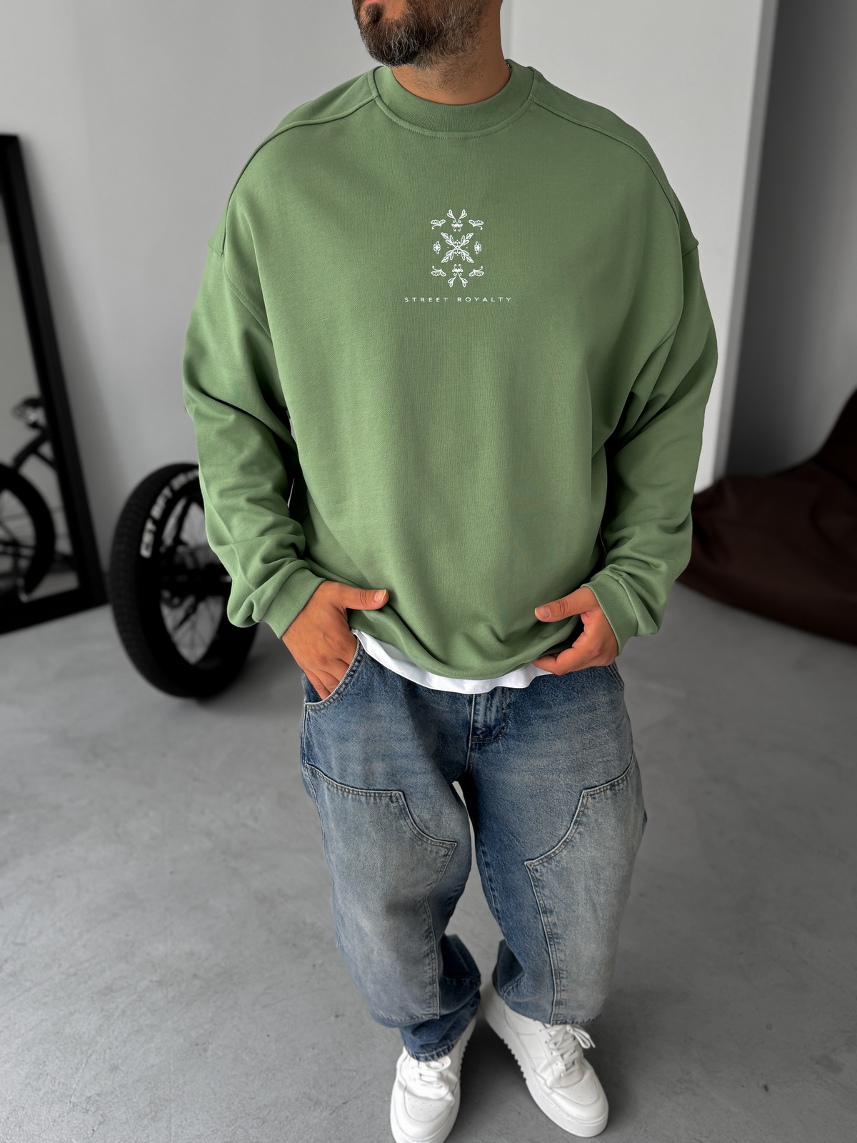 Yeşil Patchli Street Baskılı Sweatshirt JJ-118