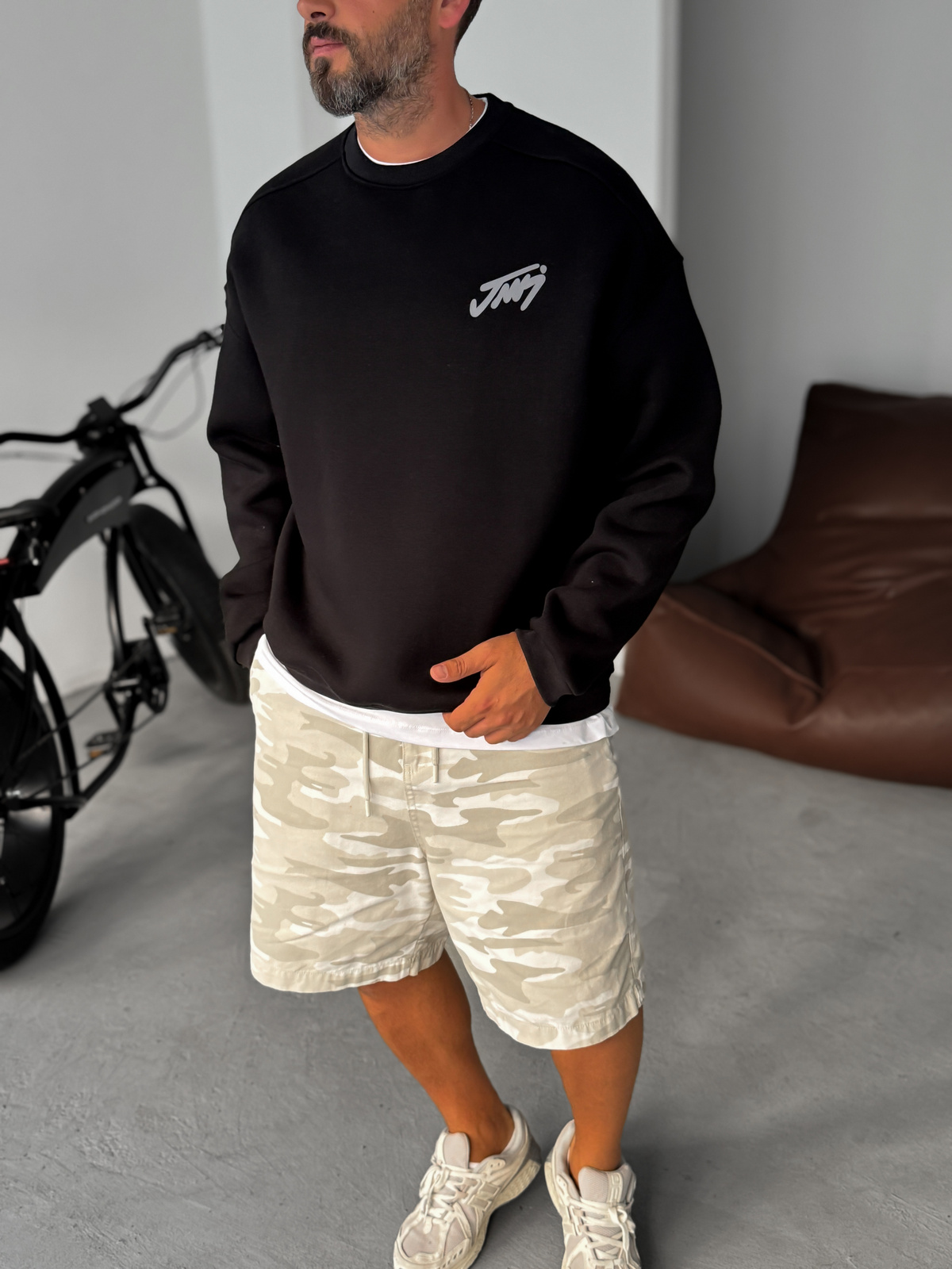 Siyah Basic Baskılı Sweatshirt JJ-100