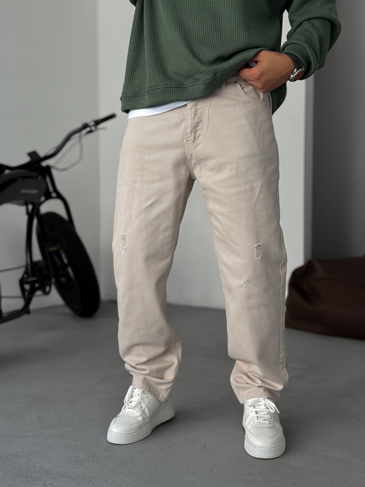 Bej Yırtık Detaylı Baggy Jean KE-504