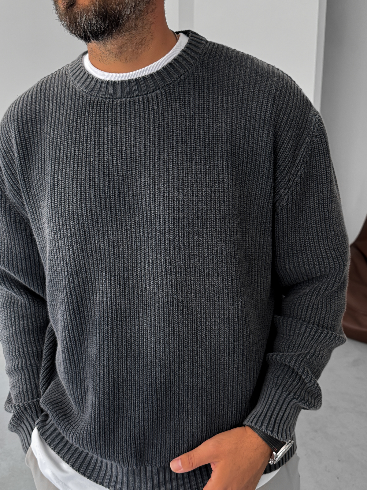 Siyah Yıkamalı Oversize Örme Kazak PM-027