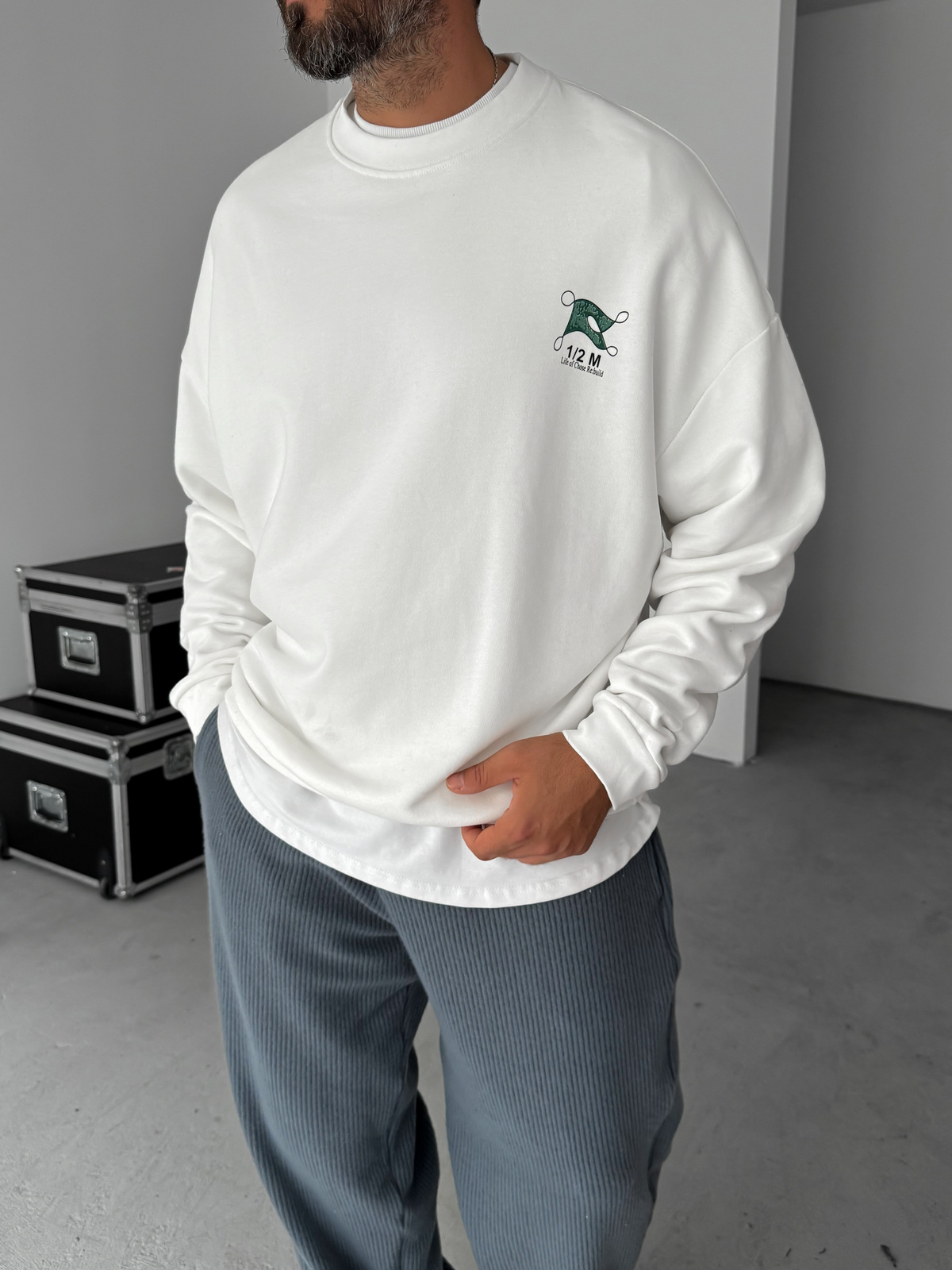 Beyaz Flag Baskılı Sweatshirt HM-0004