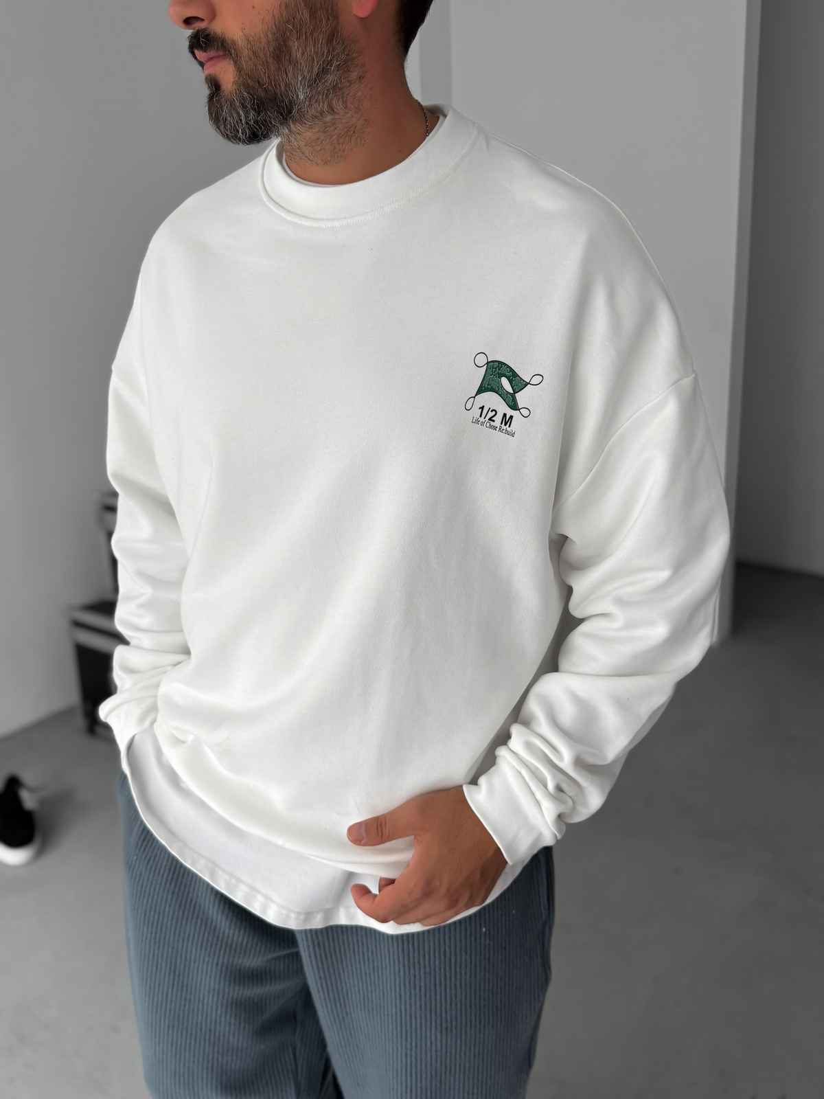 Beyaz Flag Baskılı Sweatshirt HM-0004