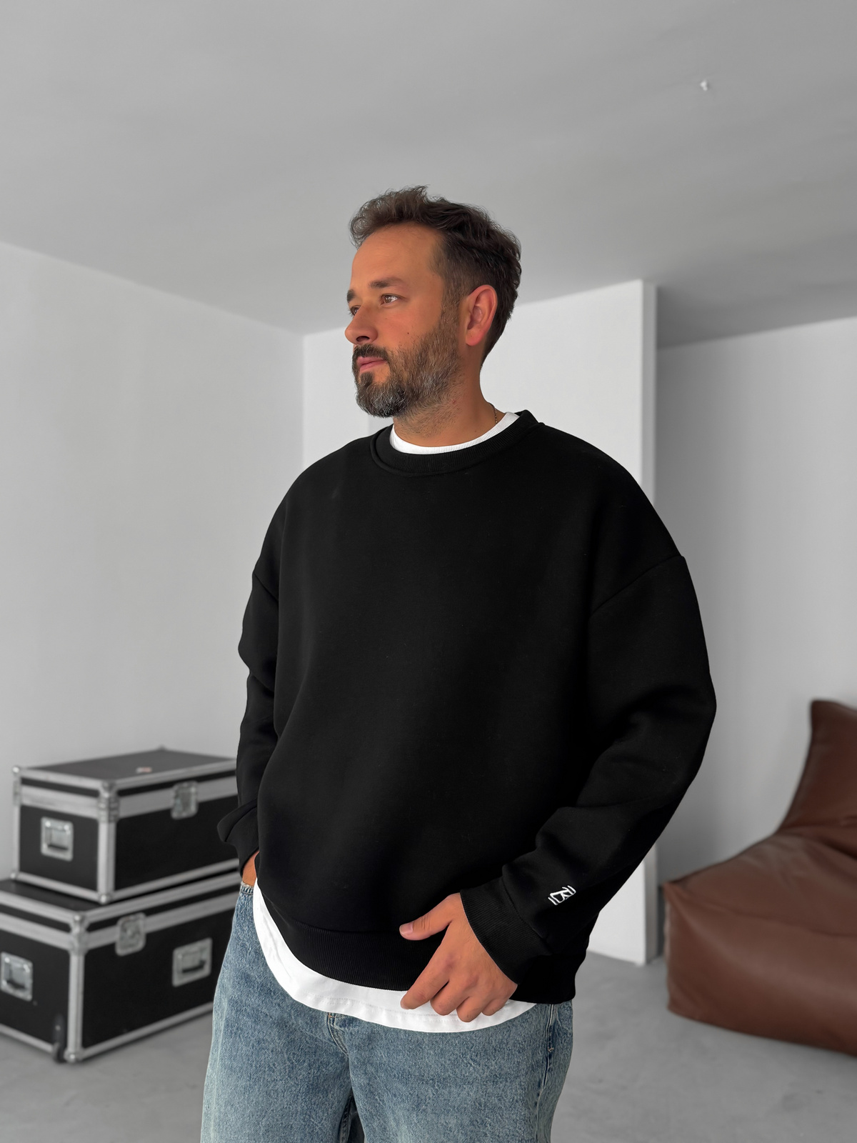 Siyah BB Nakışlı Basic Oversize Sweatshirt BY
