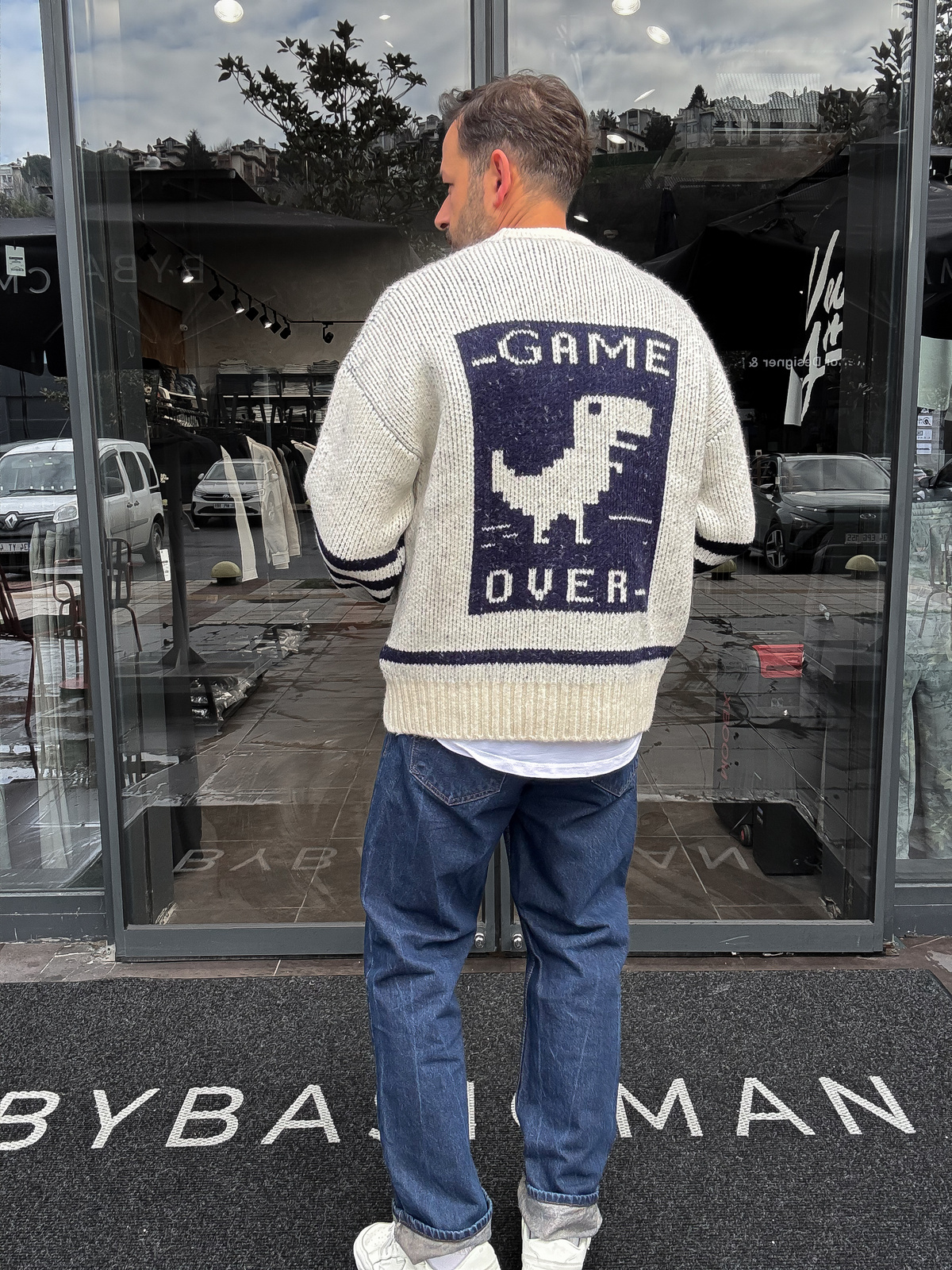 Beyaz Game Over Triko Sweatshirt  TW-3316