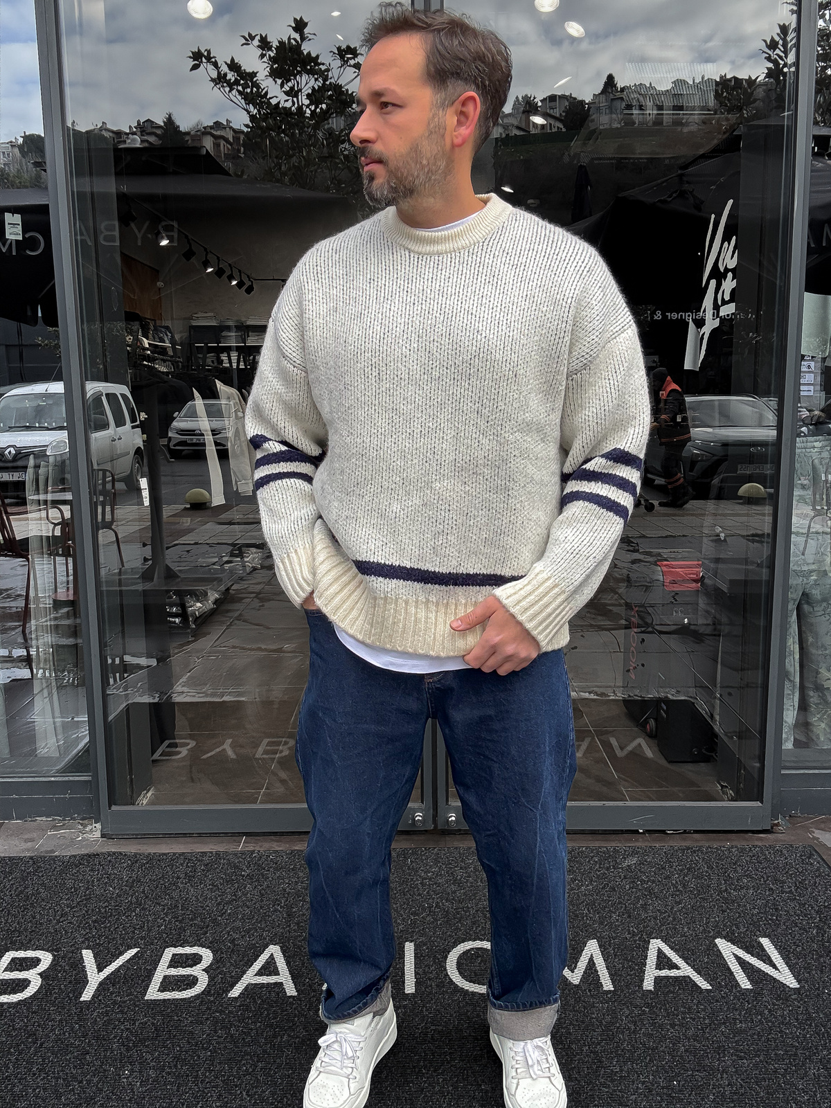 Beyaz Game Over Triko Sweatshirt  TW-3316