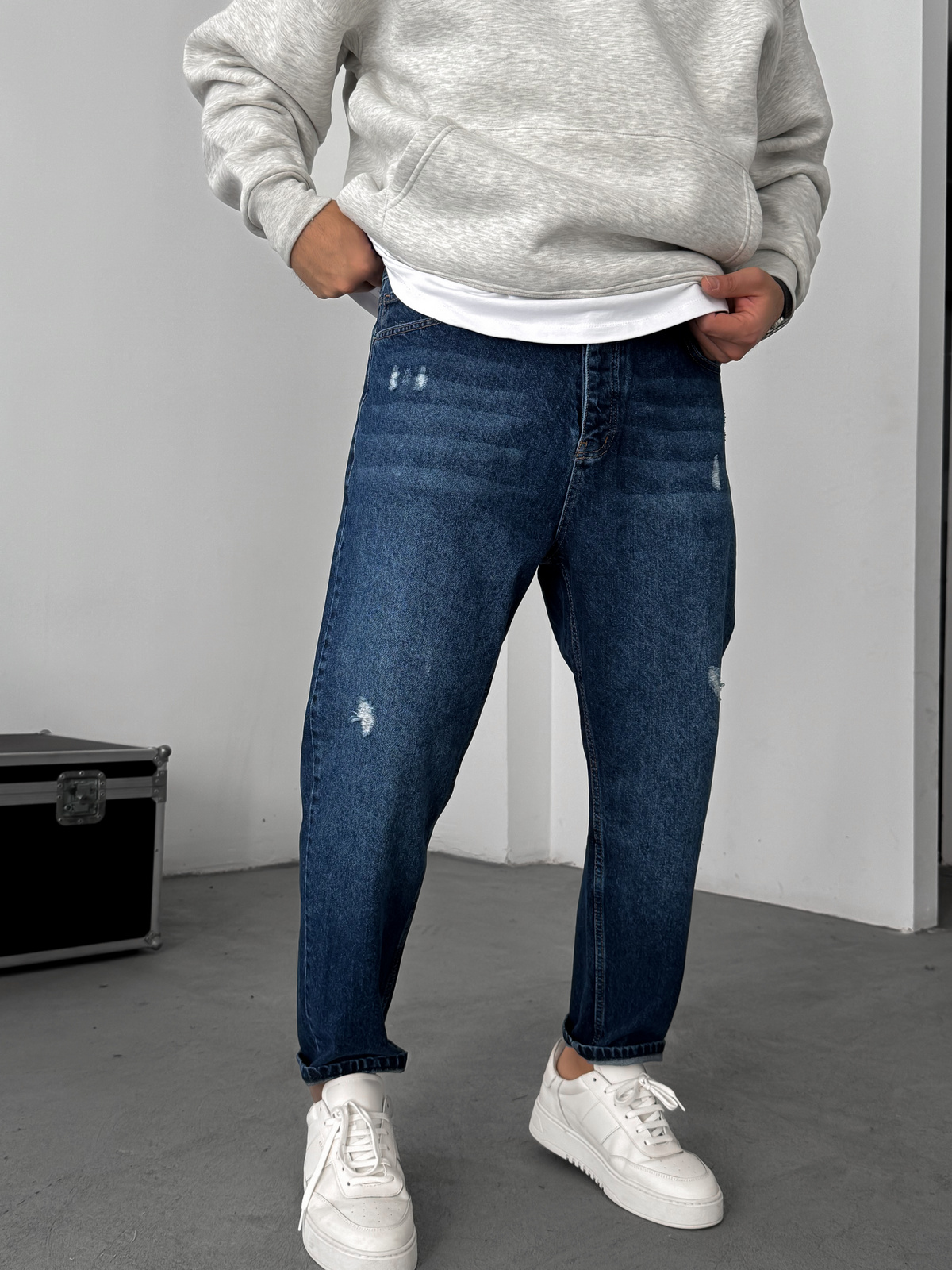 Koyu Mavi Yırtıklı Efektli Boyfriend Jean KE-962