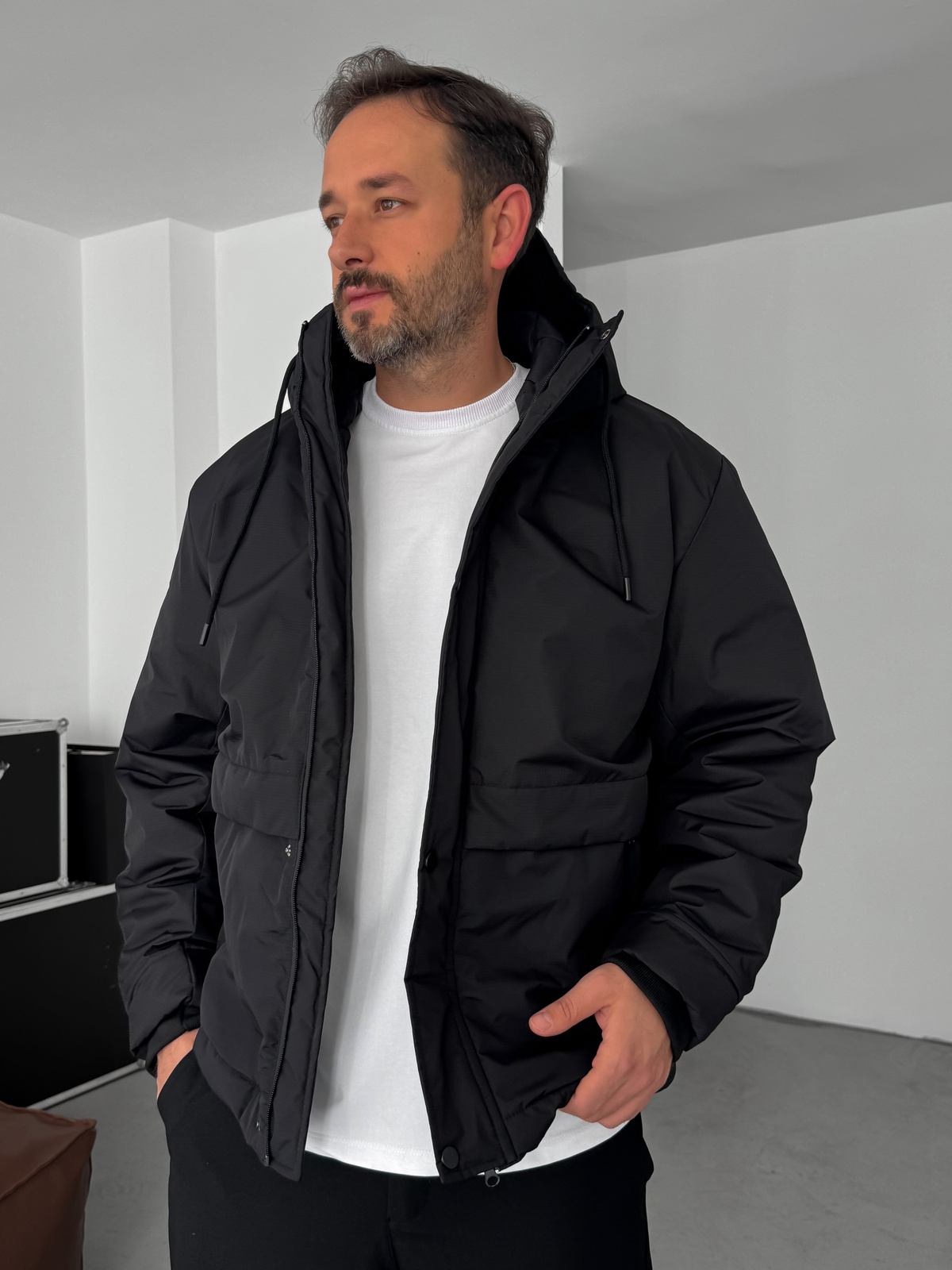 Siyah Kapüşonlu Şişme Mont LNS-50564