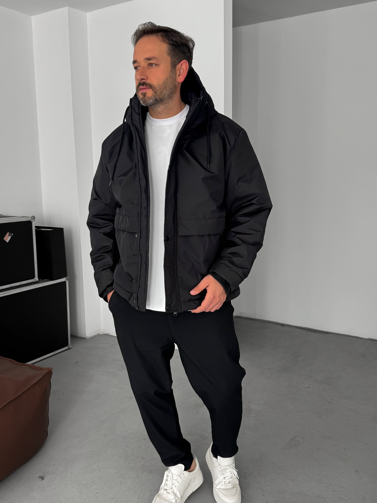 Siyah Kapüşonlu Şişme Mont LNS-50564