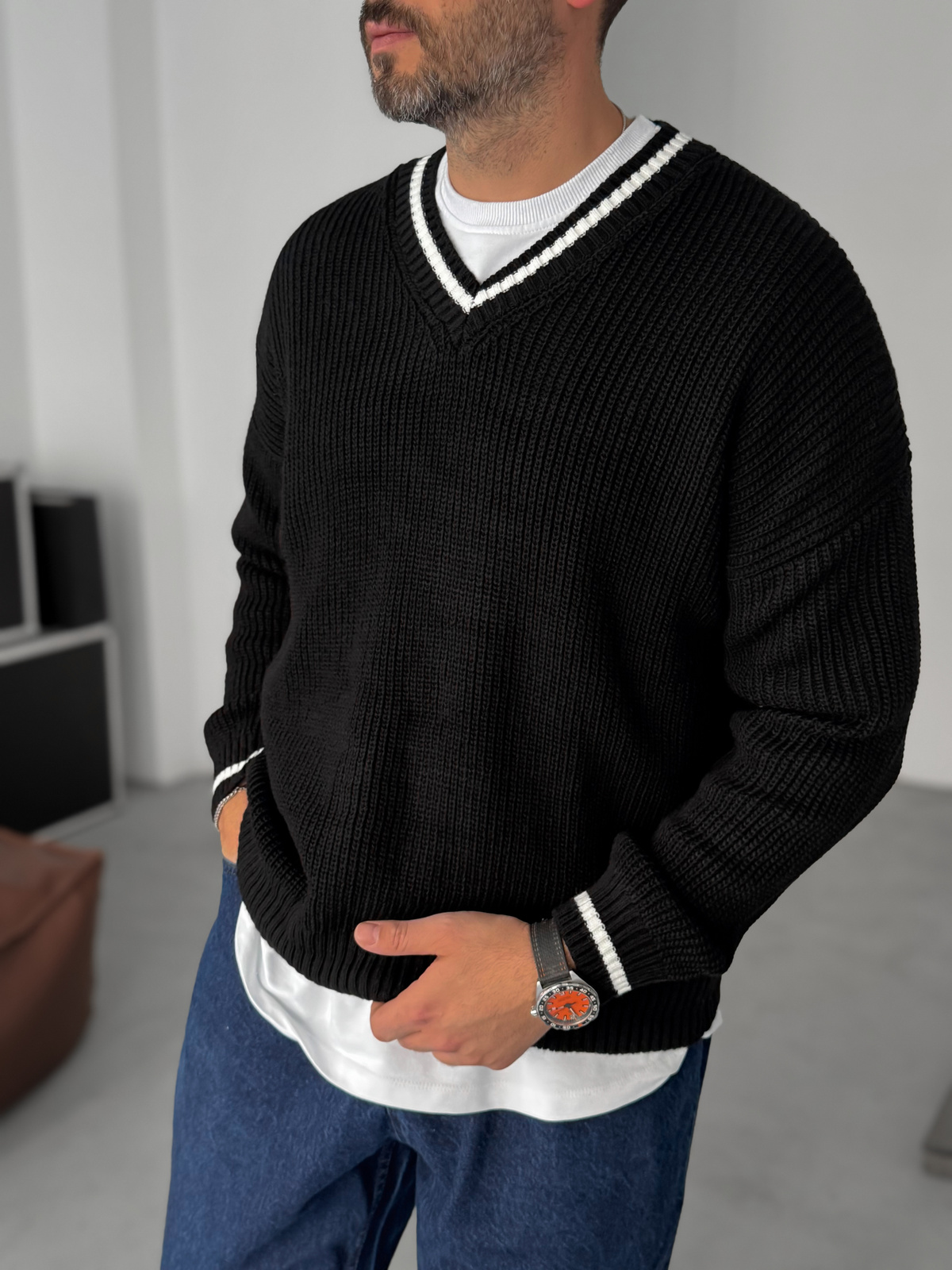 Siyah V Yaka Triko Sweatshirt PM