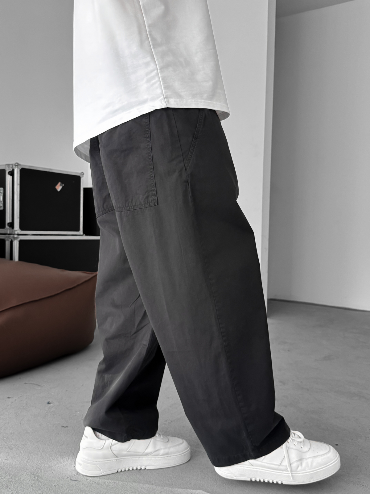 Siyah Bol Kalıp Pileli Gabardin Pantolon C-6311