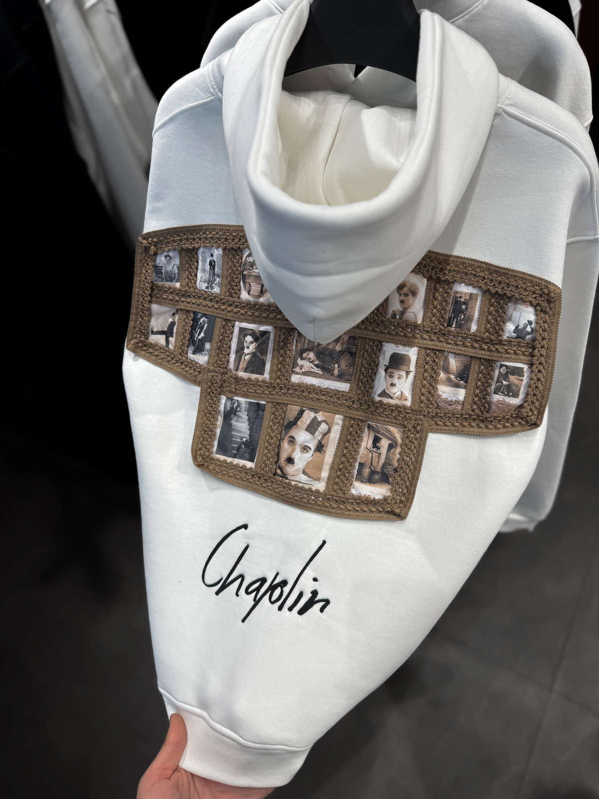 Beyaz Hasır Chaplin Sweatshirt SW-4992