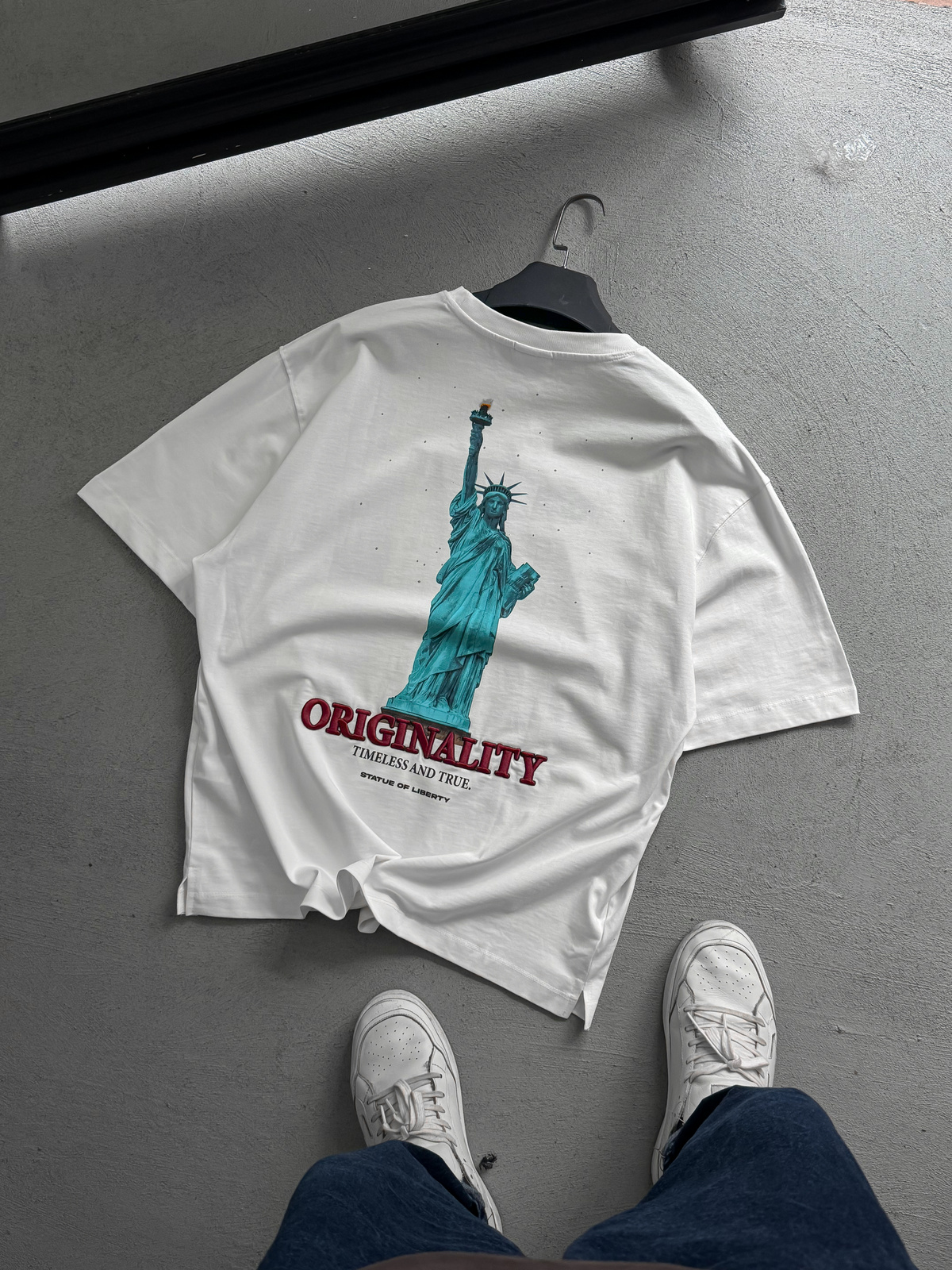 Beyaz Statue Of Liberty Baskılı T-Shirt TW-1033