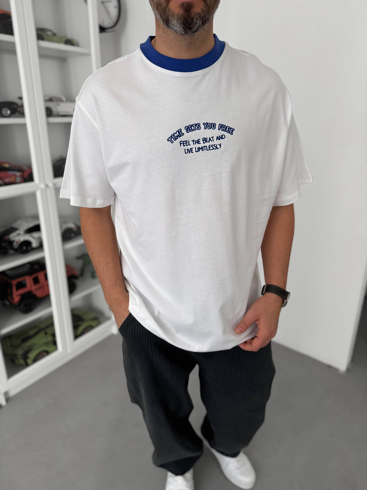 Mavi Yazı Nakışlı Oversize T-Shirt C-028
