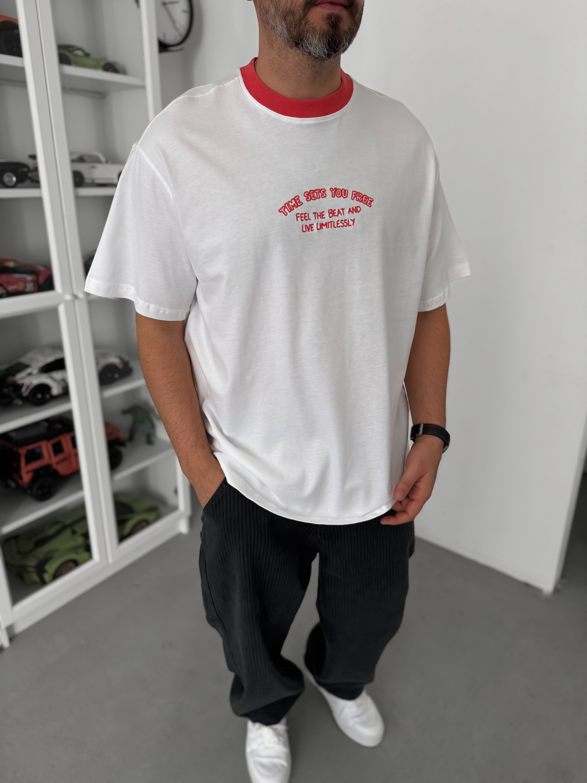 Nar Çiçeği Yazı Nakışlı Oversize T-Shirt C-028
