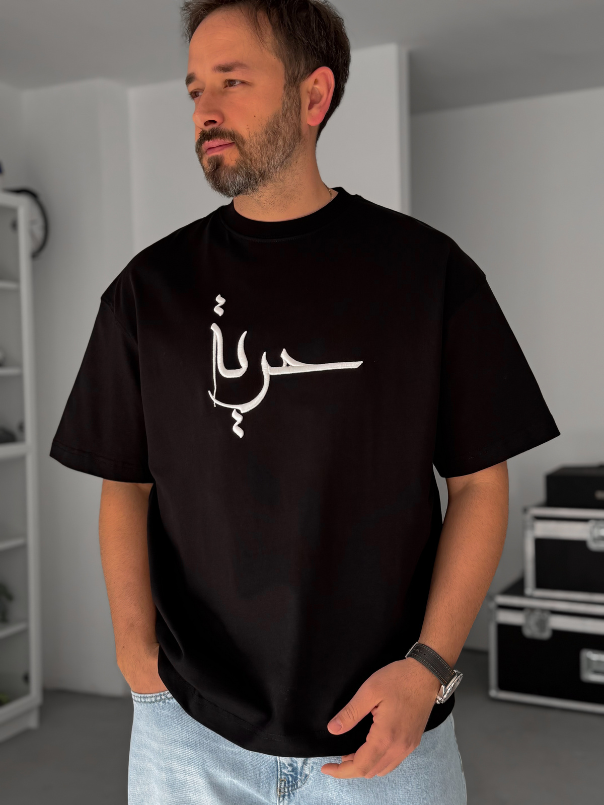 Siyah Halı Patchli Oversize T-Shirt SW-5052
