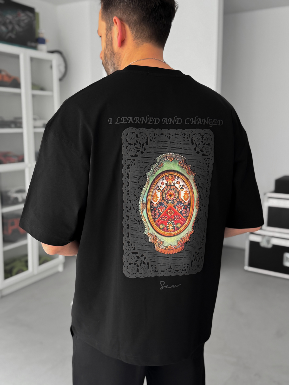 Siyah Renkli Ayna Halı Oversize T-Shirt SW-5092