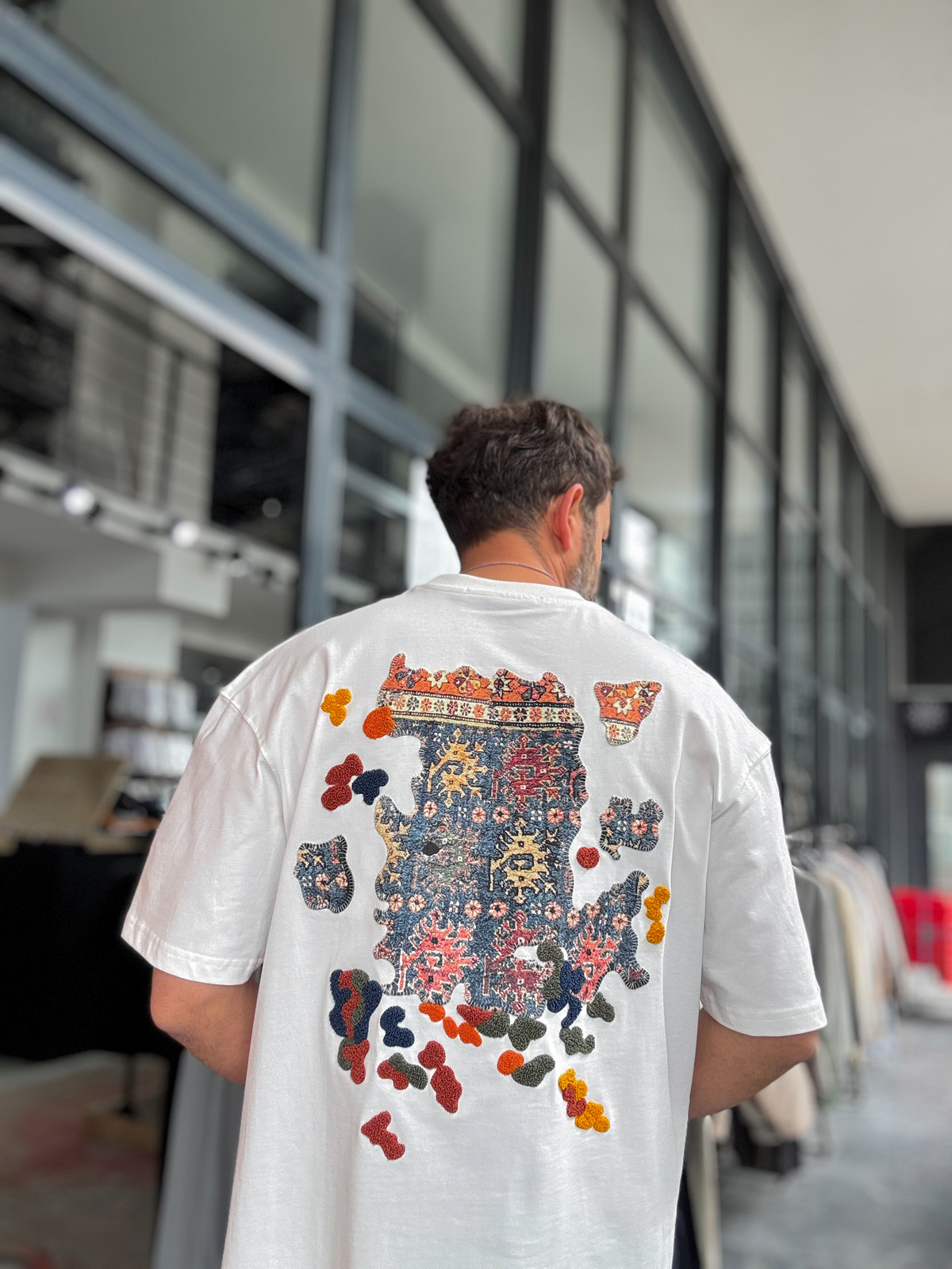 Beyaz Authentic Nakışlı Oversize T-Shirt SW-5079