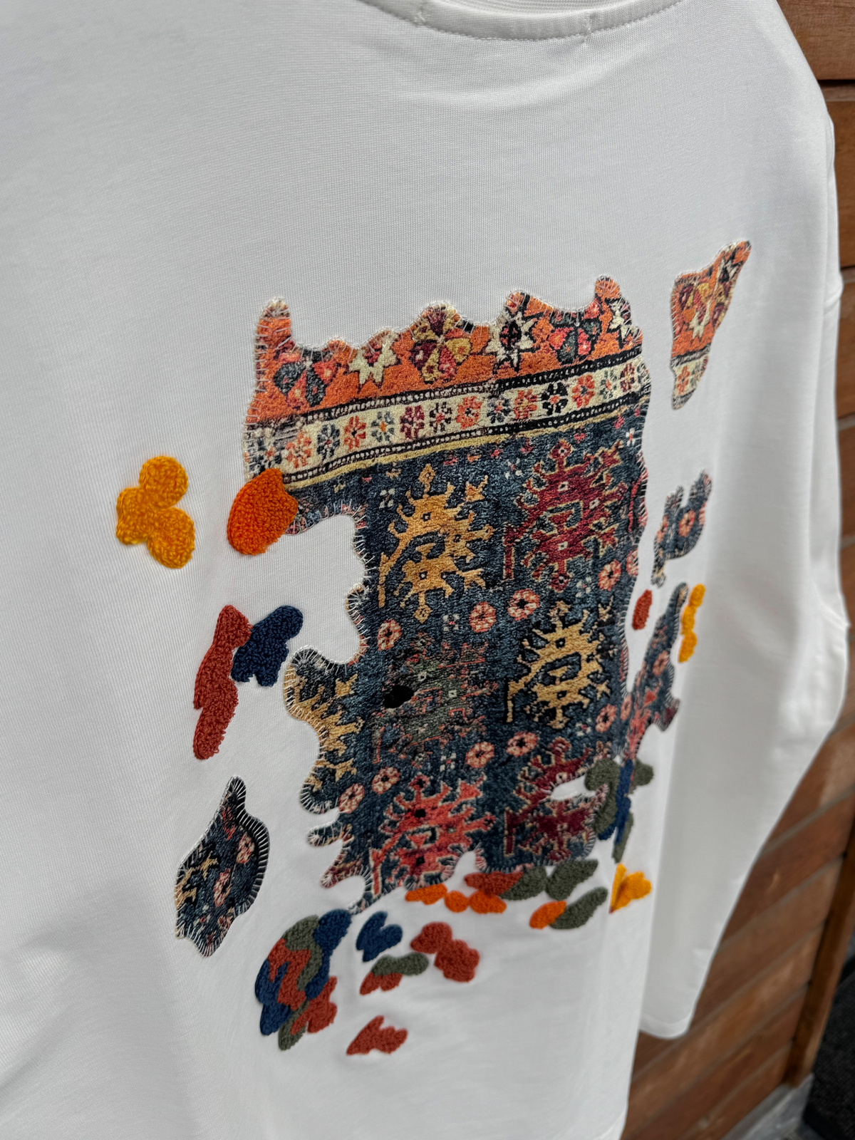Beyaz Authentic Nakışlı Oversize T-Shirt SW-5079
