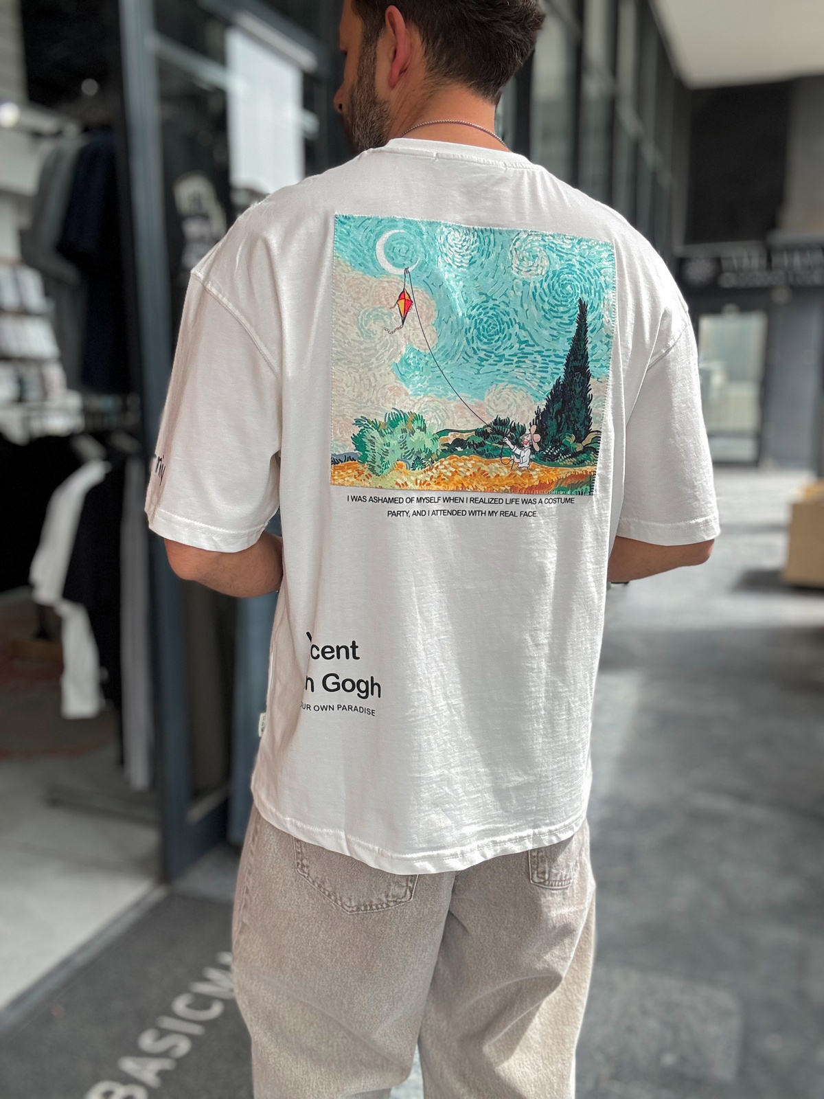 Beyaz Uçurtma Patchli Oversize T-Shirt SW-5143