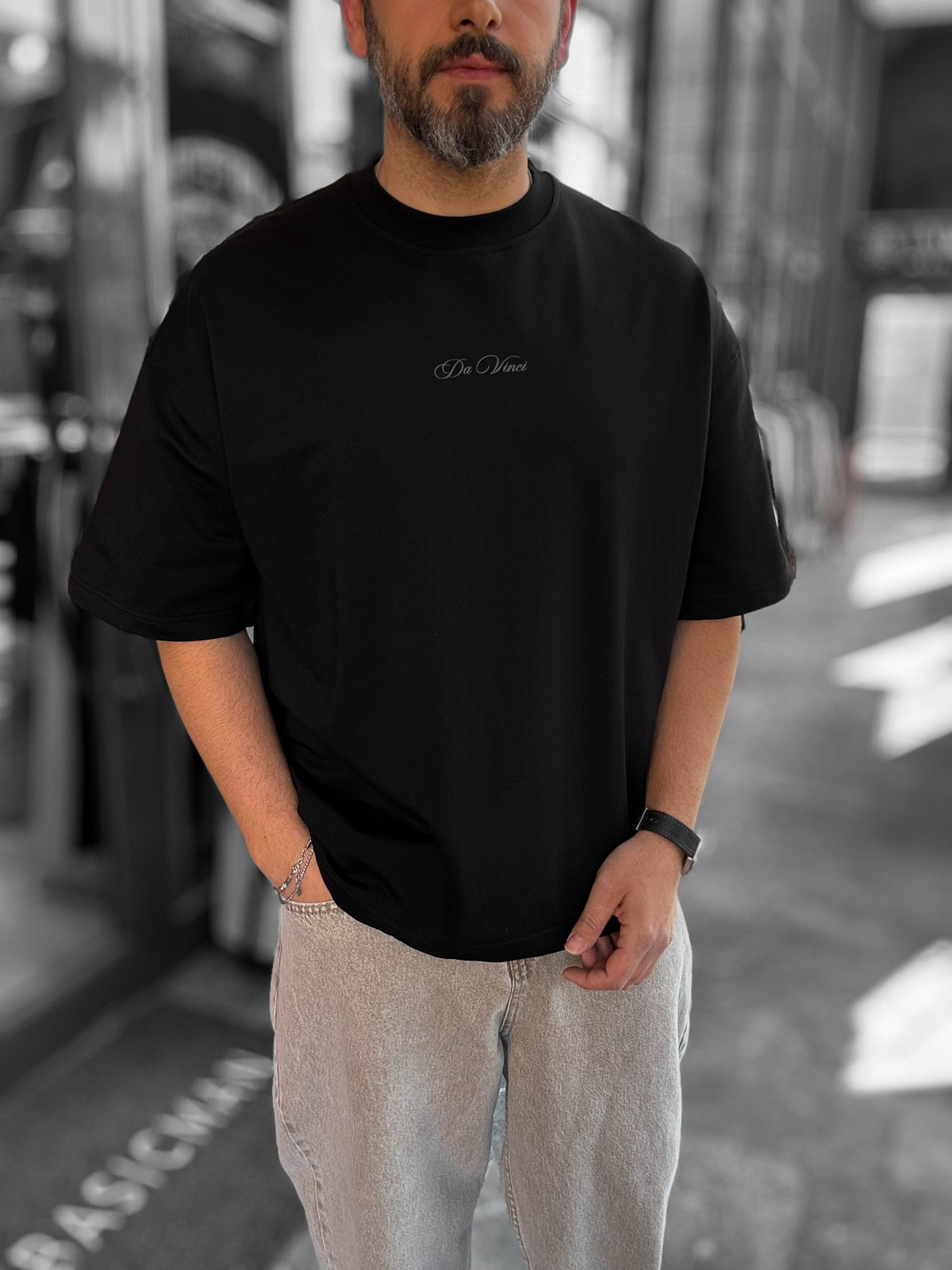 Siyah Da Vinci Baskılı Oversize T-Shirt RES-1030