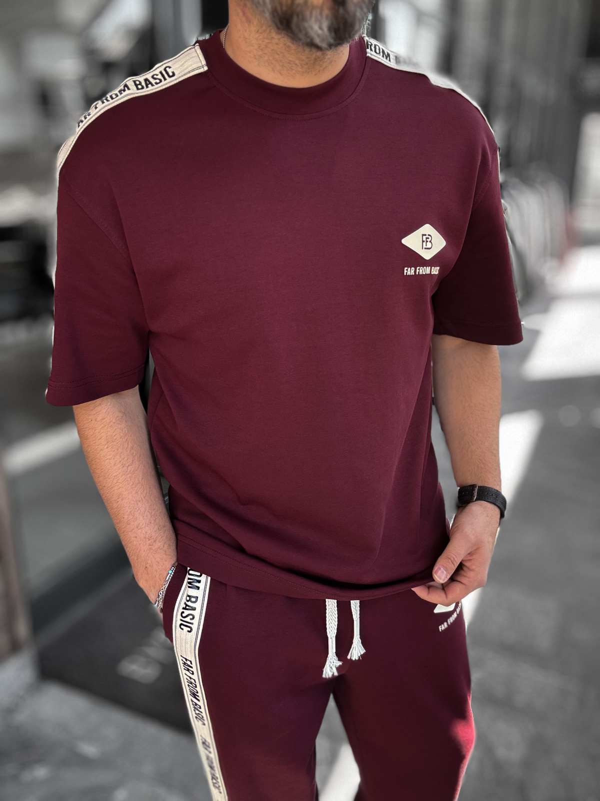 Bordo Far From Basic Kol Şeritli T-Shirt RES-1074
