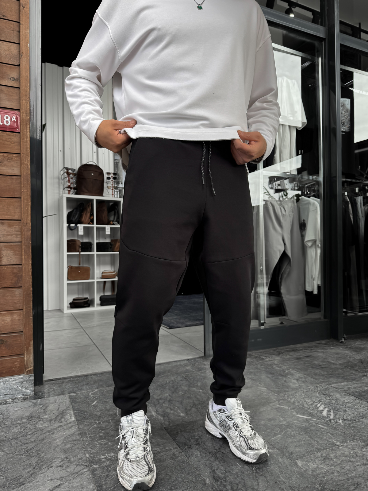 Siyah Ribanalı Yan Fermuarlı Basic Eşofman BY-0001
