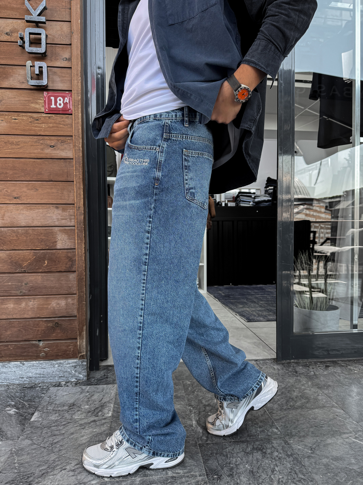 Mavi Close Nakışlı Yıkamalı Baggy Jean C-6657