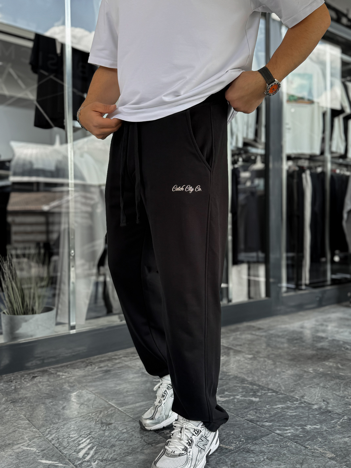 Siyah Nakışlı Baggy Eşofman C-6620